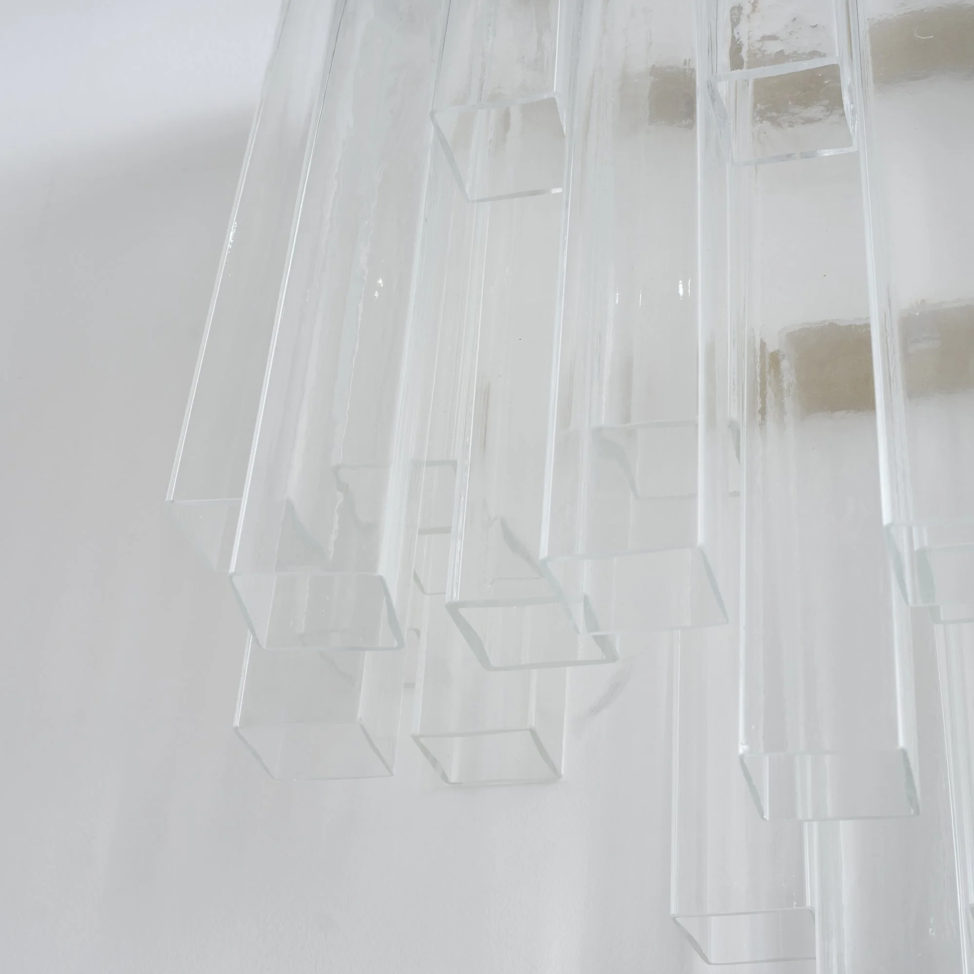 17105_Thea Wall Light_Crystal_Wide_07_LR_Fiona McDoanld.jpg