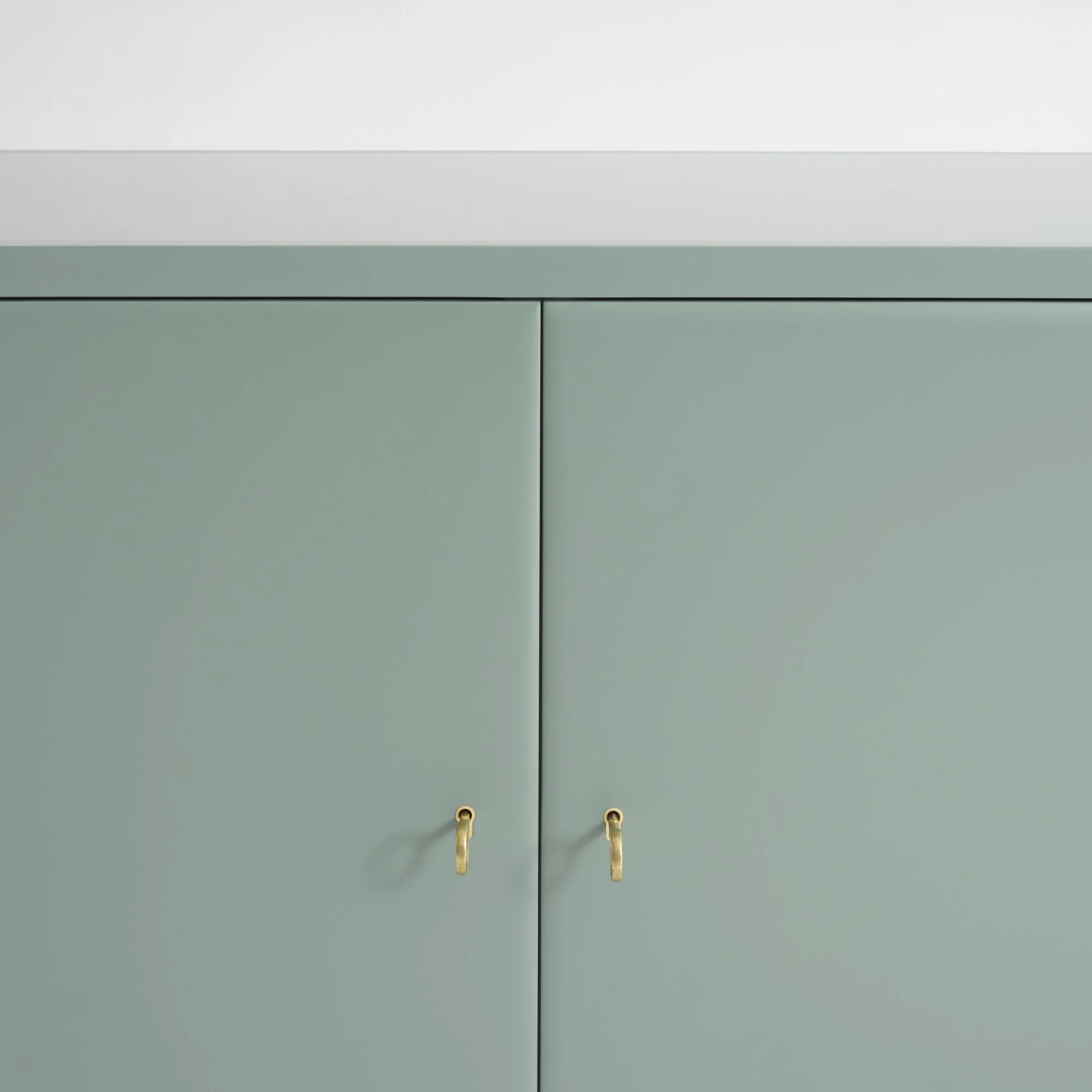 17209_Valentina Cabinet_13_LR_Fiona McDoanld.jpg