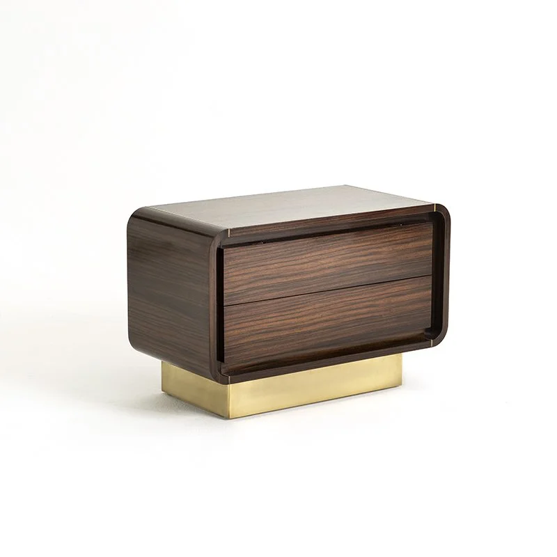 Oscar Cabinet LR2.jpg