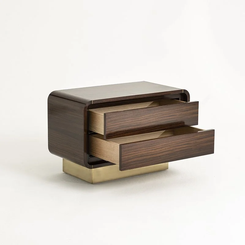 Oscar Cabinet LR3.jpg