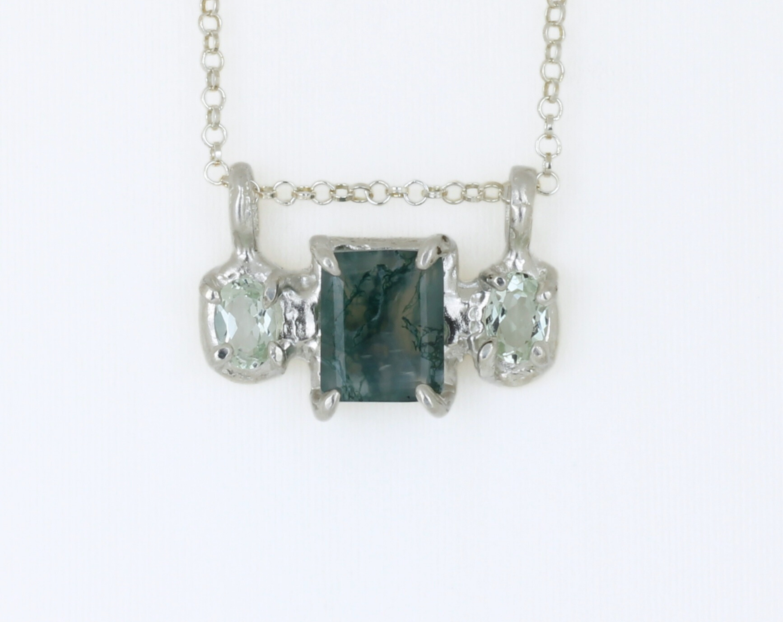 Moss agate pendant 1.png