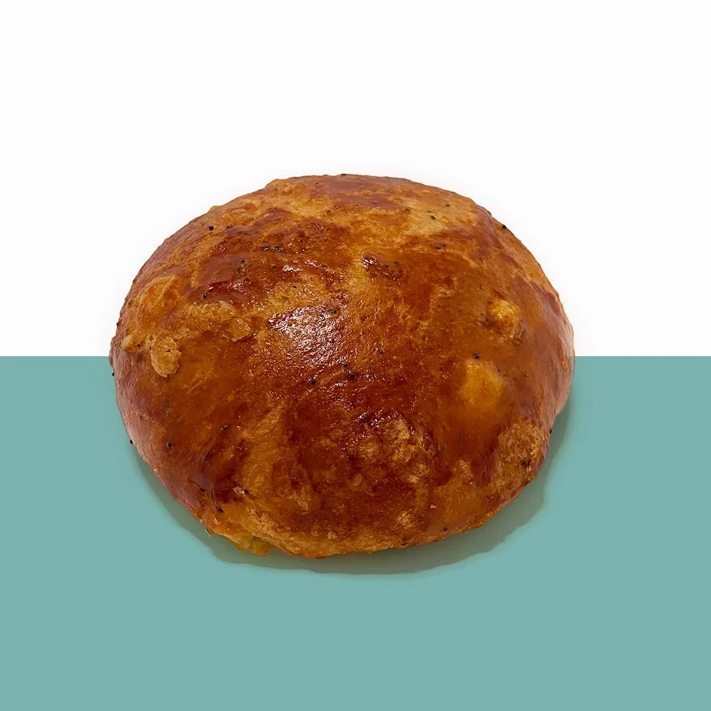 lemon-poppyseed-bun.jpg