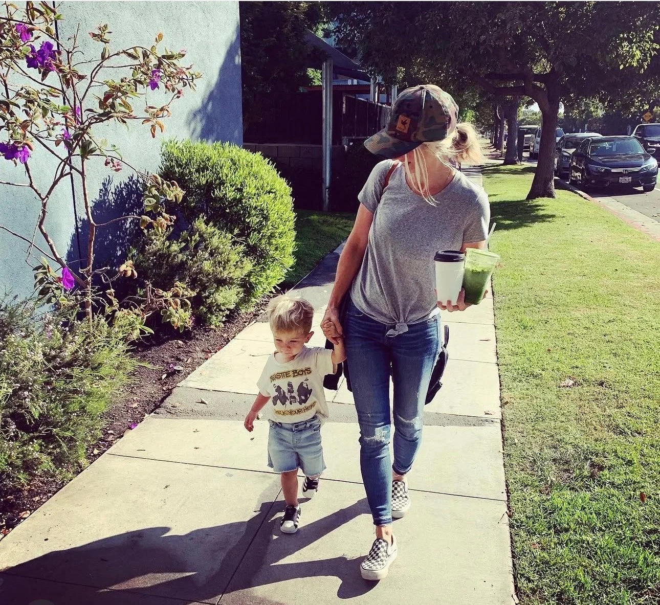 Mother walking child to Piper Preschool