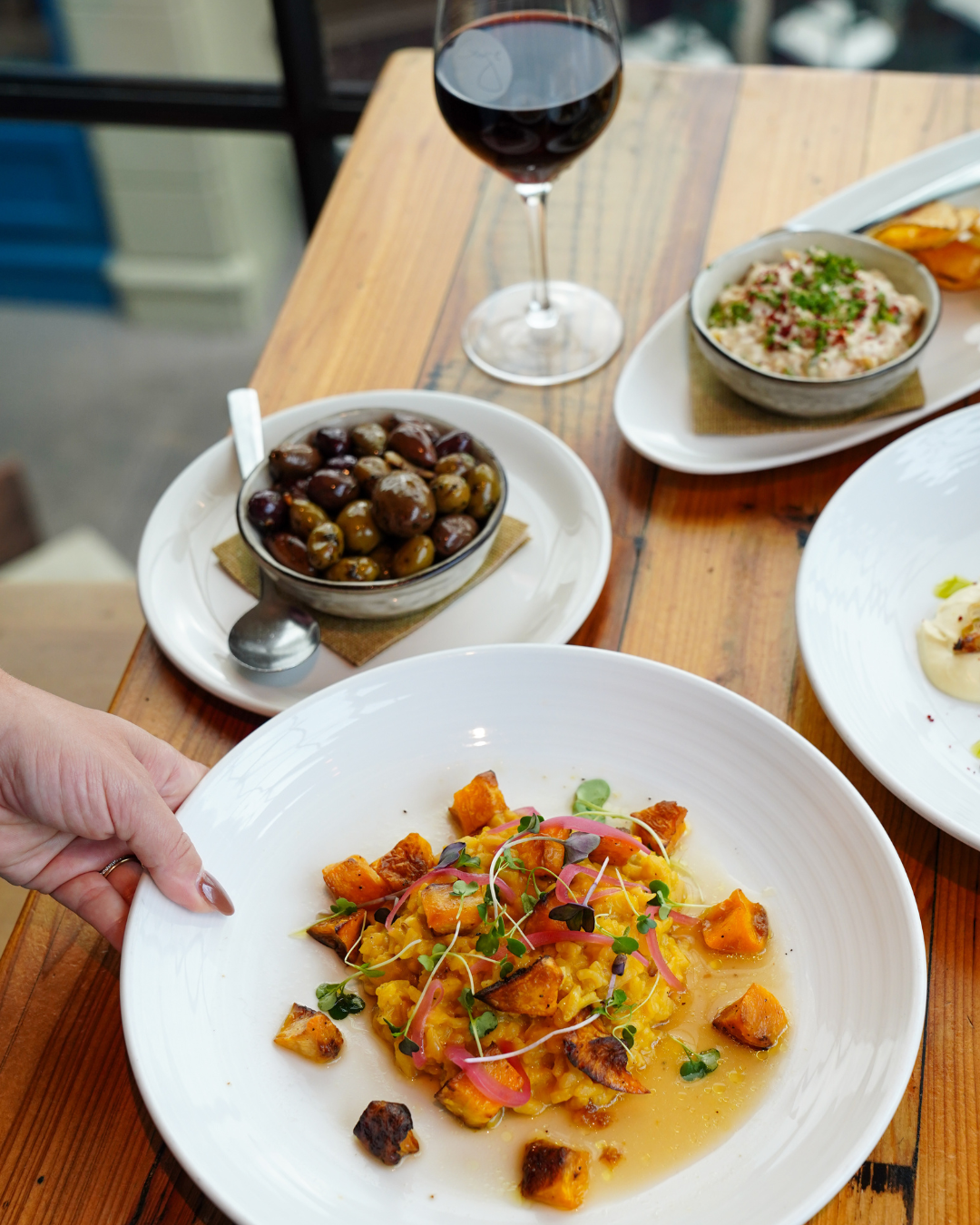 Creatively Katherine_Marketing Consultant and Social Media Strategist_Wine Bar George Case Study