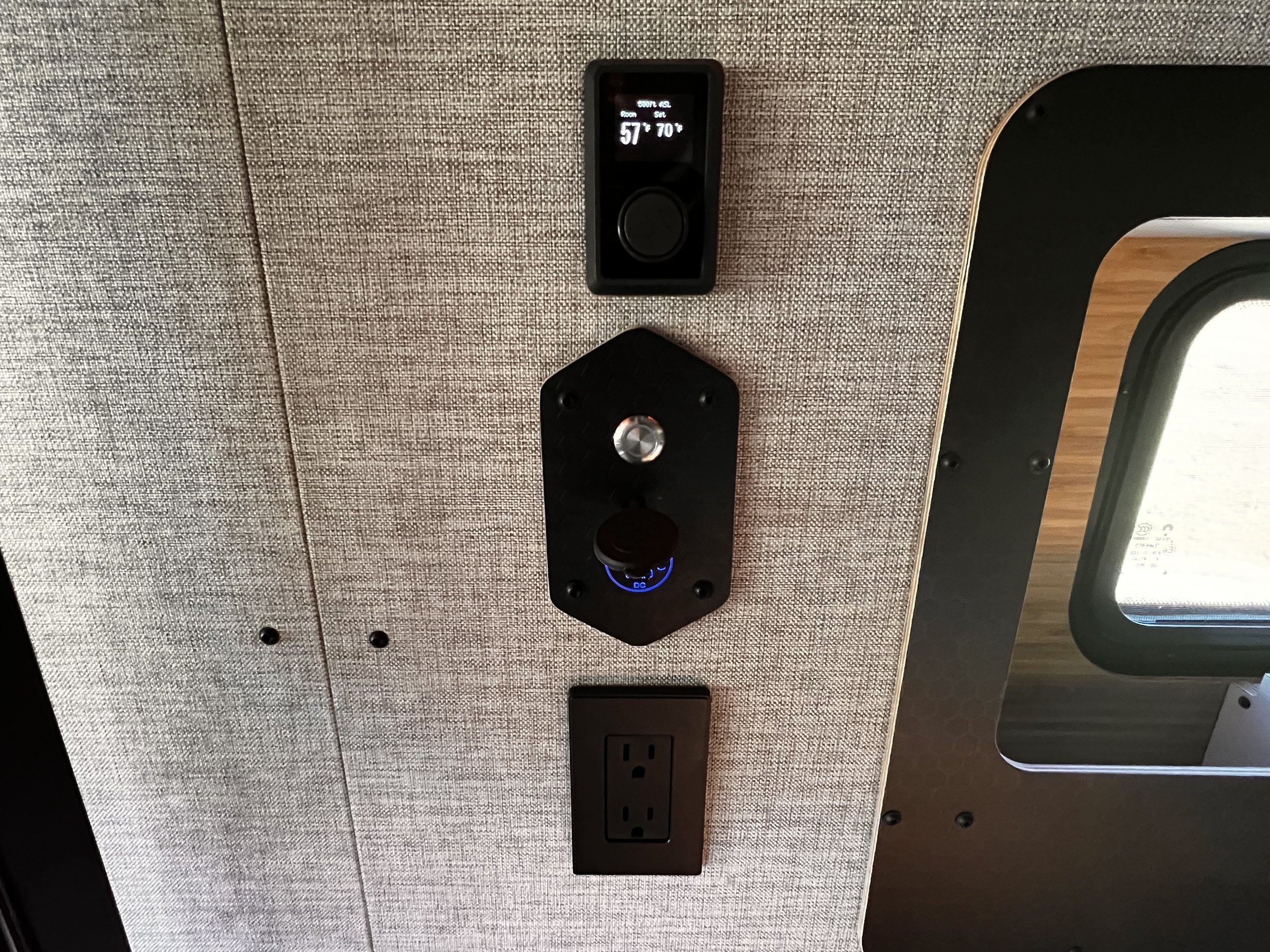 JadeLight IMG_3749.jpg