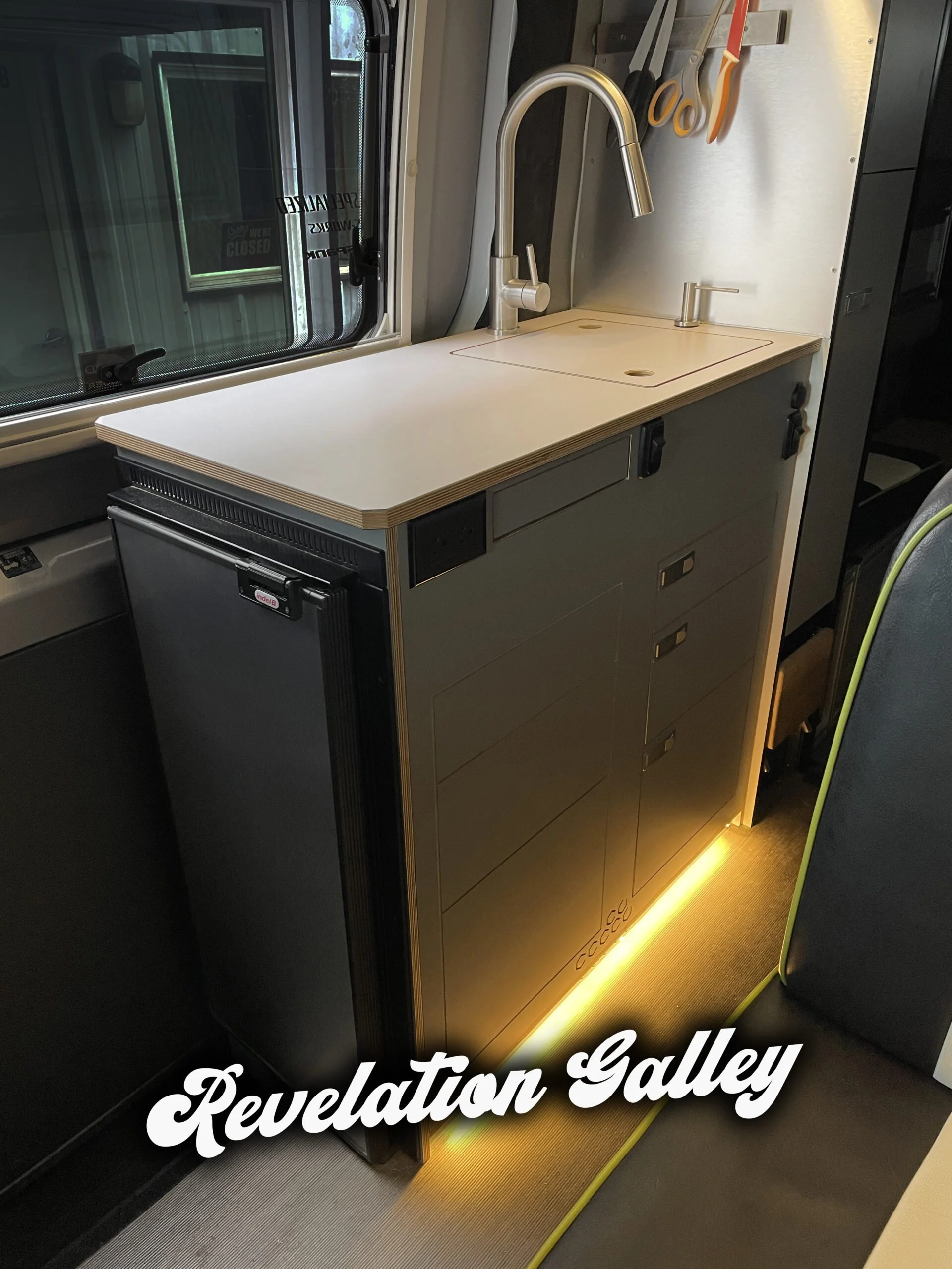 Upper Cabinet — The Vanlife Collective