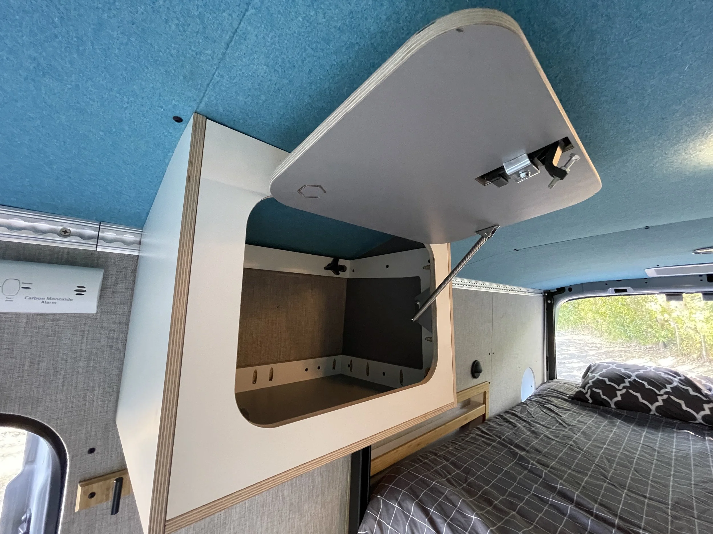 Leia Upper24 open.JPG