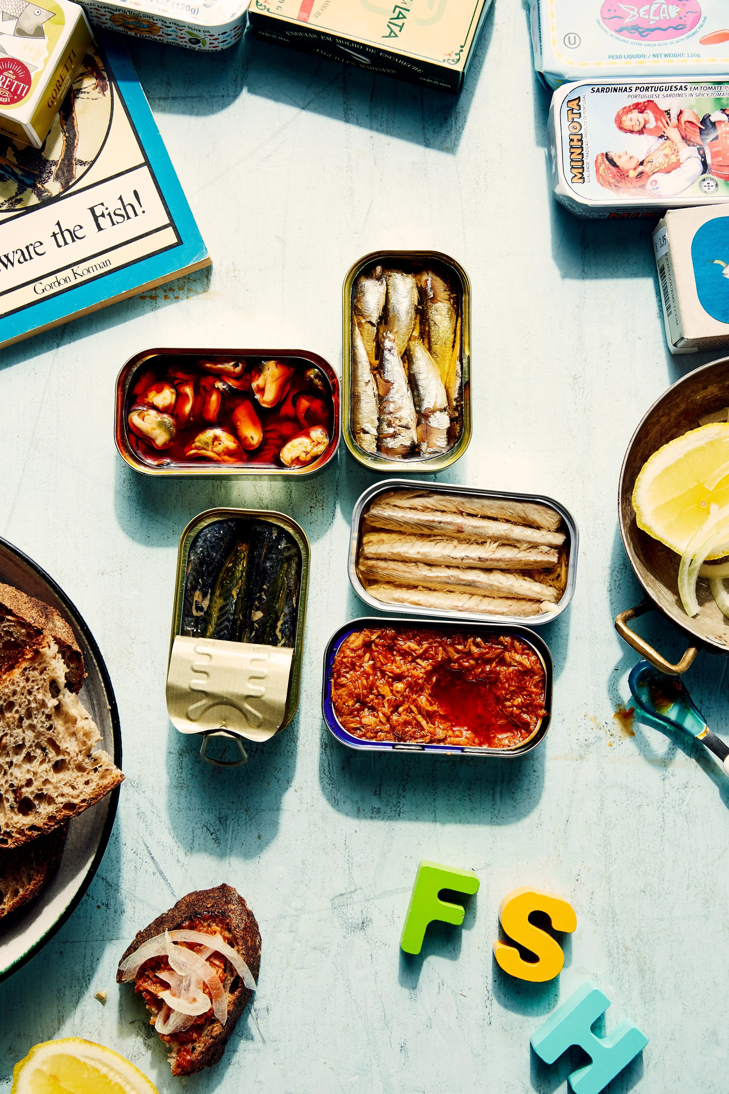 SB19042IQ-GH_Sardines_1045.jpg