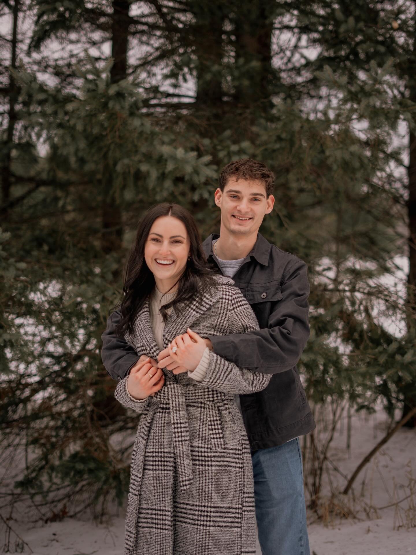 The northwoods are finally warming up, so here&rsquo;s a little throwback when it was snowy for this dreamy session with the future Bertrang&rsquo;s 🤍