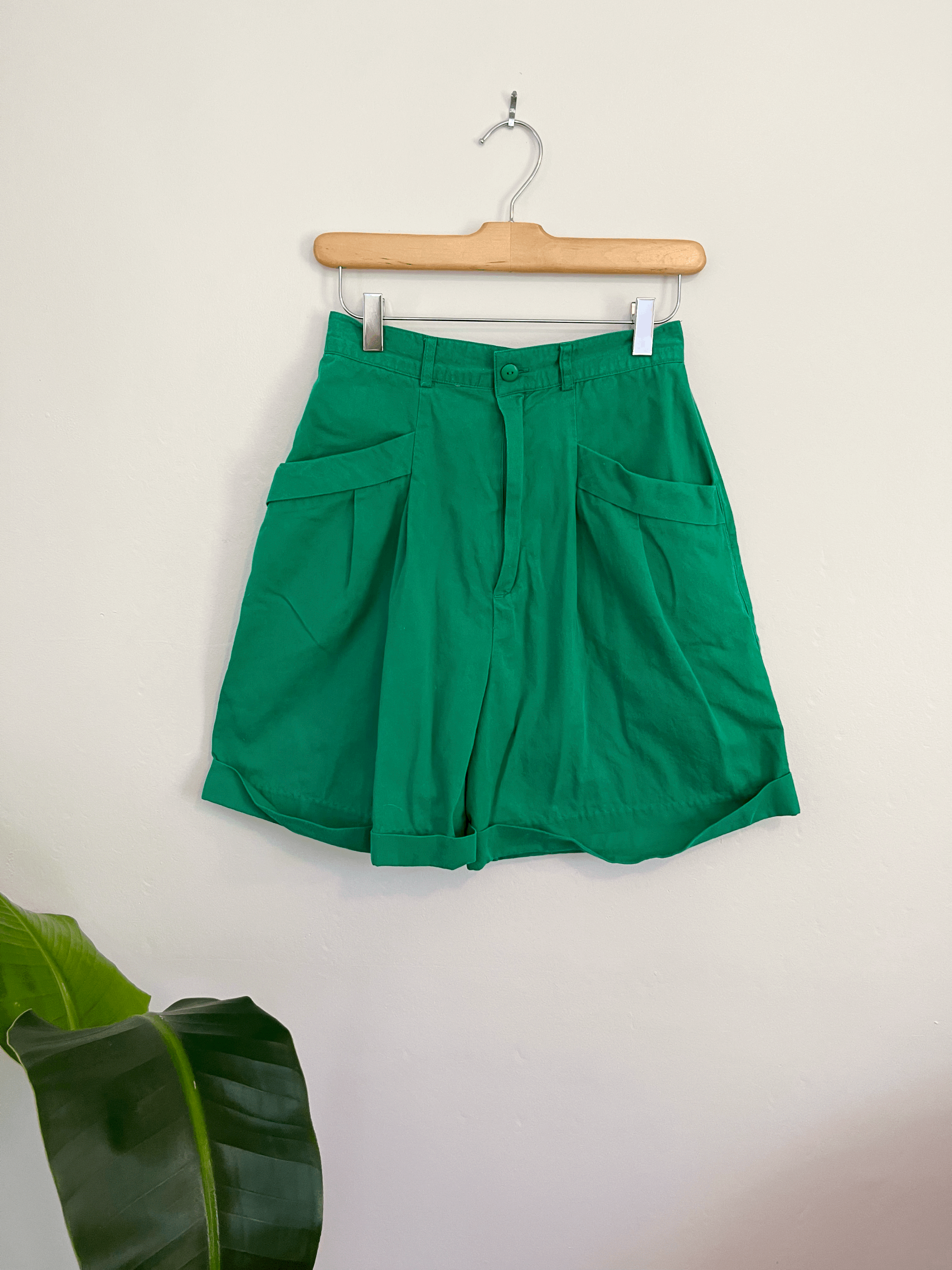 60s Green Pleated Trouser Shorts 25”