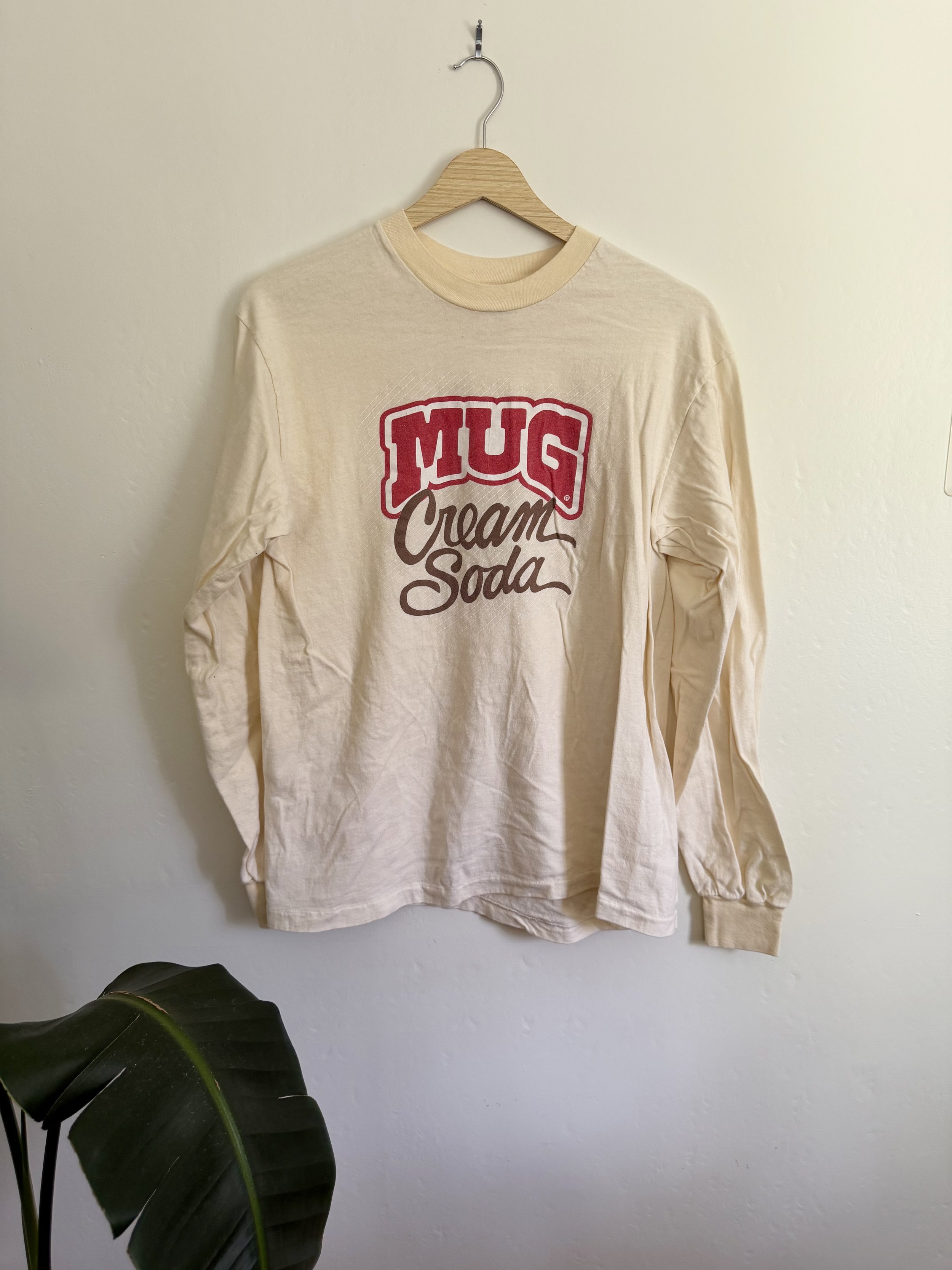 Mug Cream Soda Tee