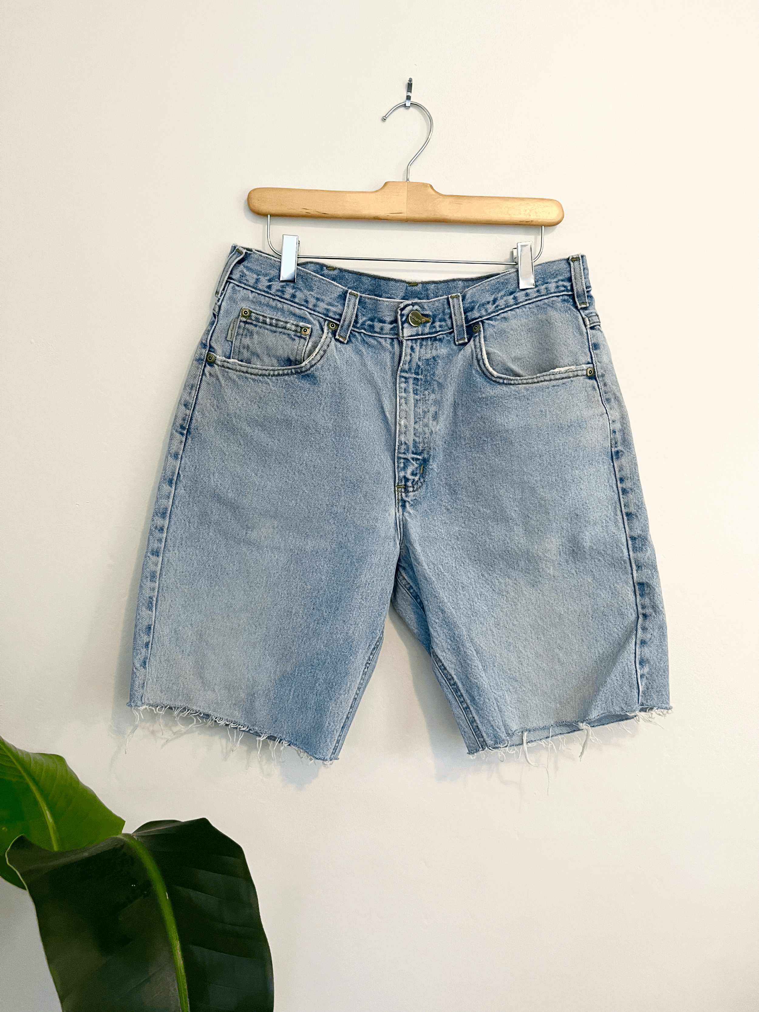 Carhartt Cutoff Denim Shorts 34”