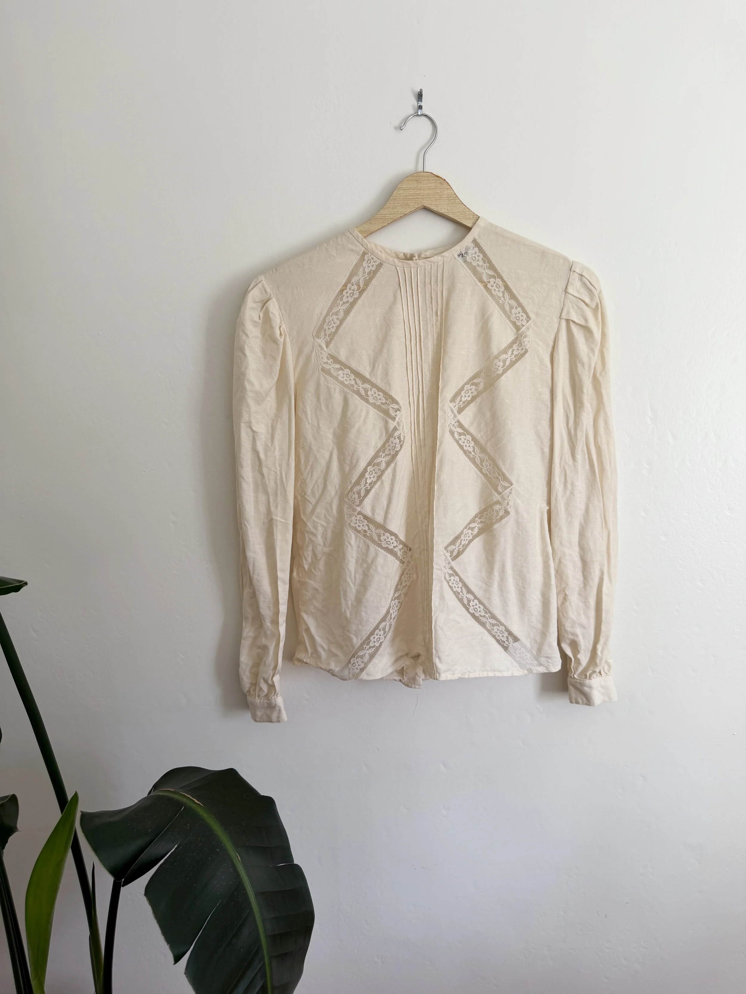 Cream Edwardian-Style Cotton/Linen Lace Blouse