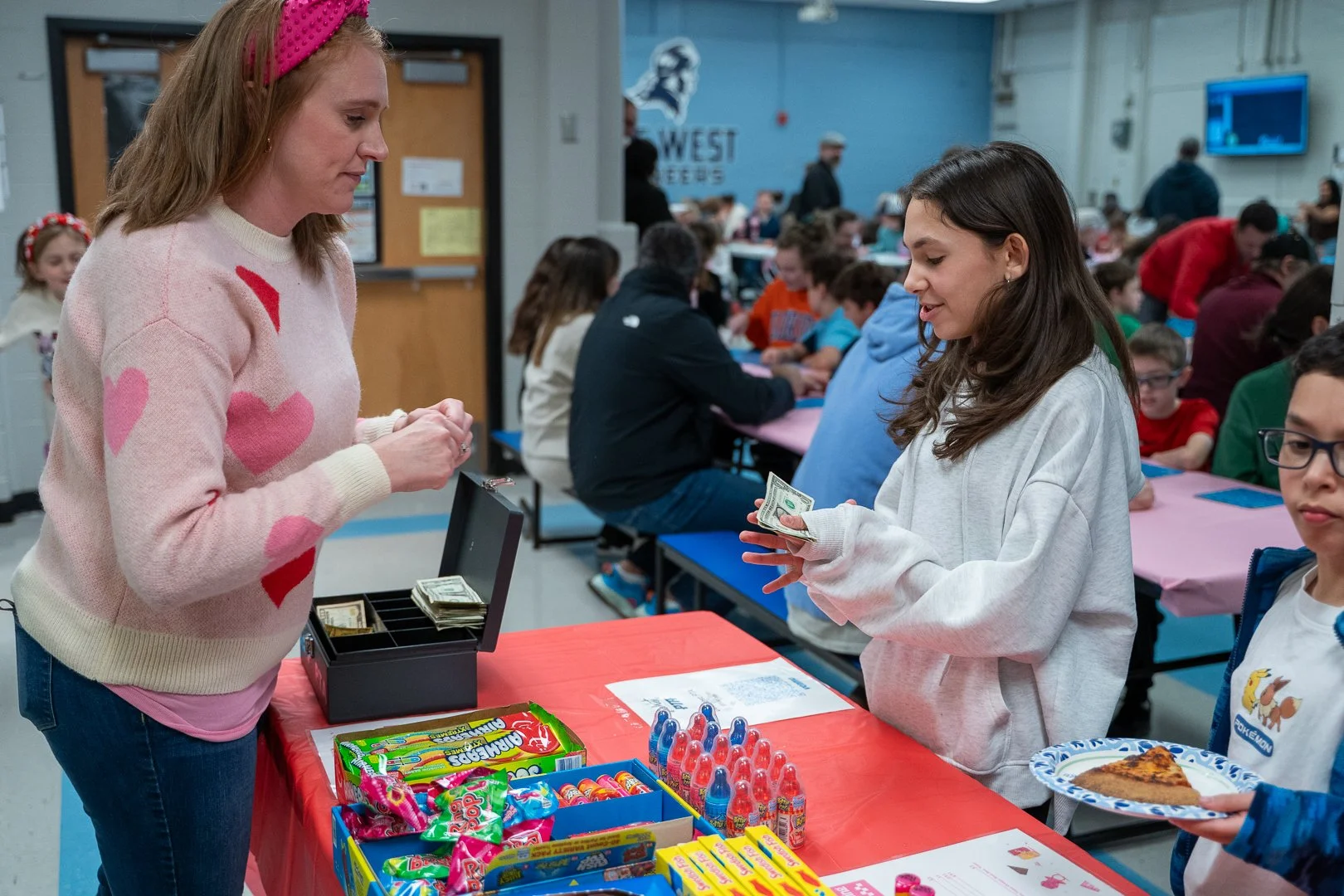 20260209_Bingo Night DWE PTA_030.jpg