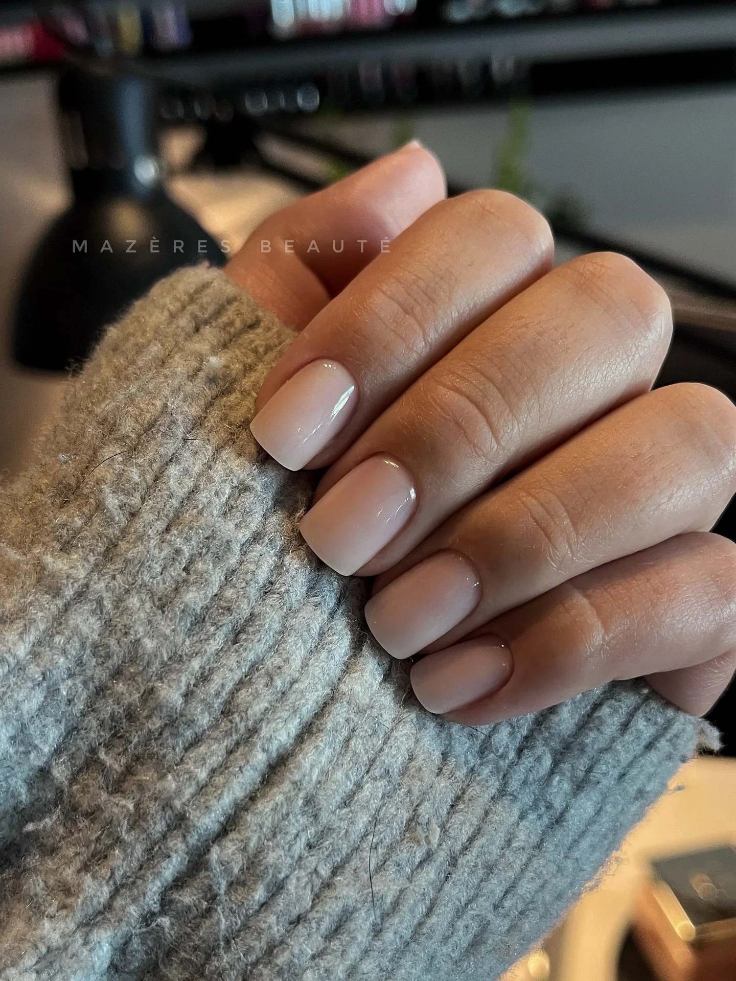 Precision, care, and detail here at Maz&egrave;res Beaut&eacute;; that&rsquo;s the beauty of a Russian manicure. Every cuticle is refined, every edge perfected, and the result is a polished look that lasts longer and grows healthier. Nail care isn&rs