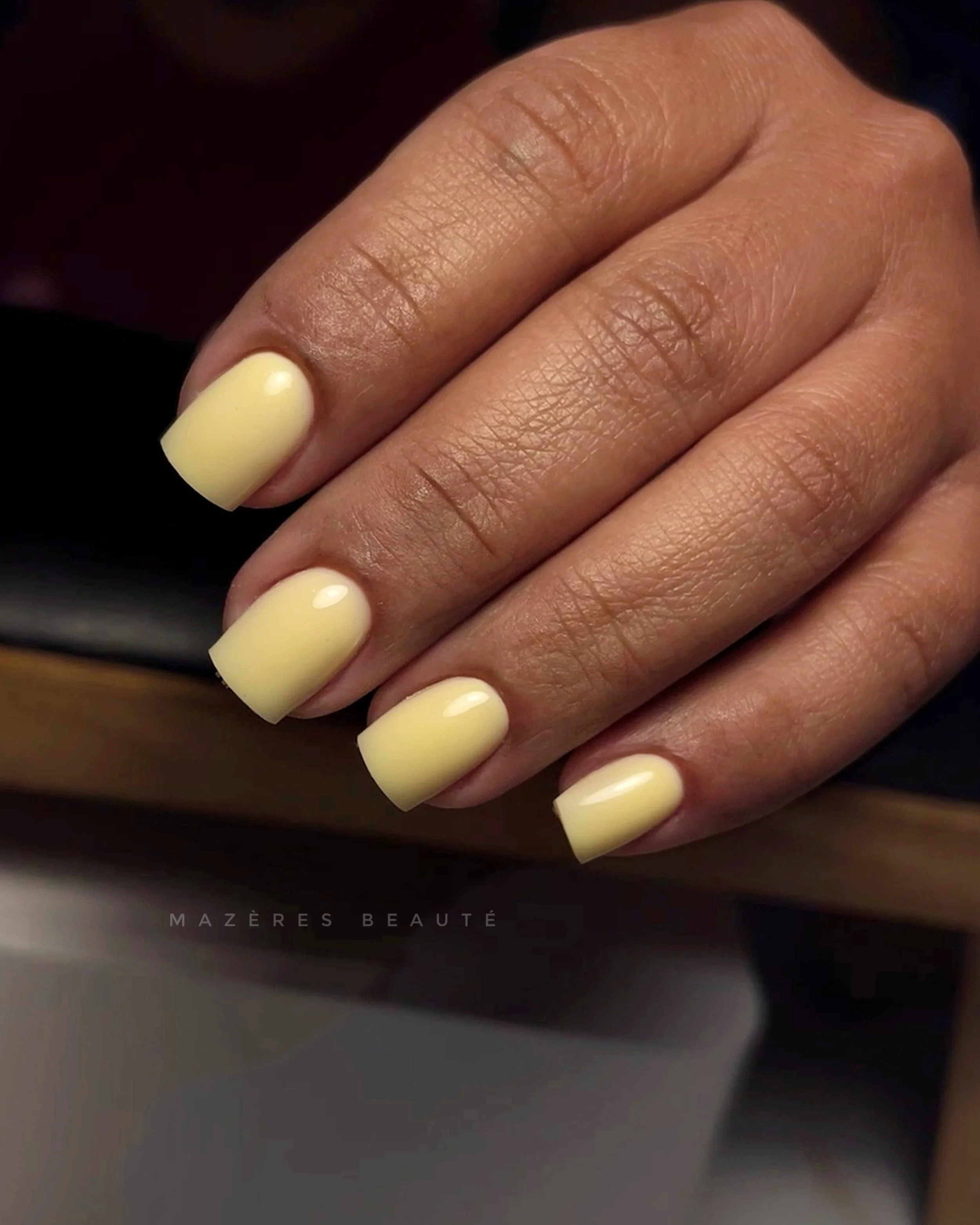 No chrome, no art, nowhere to hide. A clean color only looks this good when the prep underneath is flawless. 

&bull;
&bull;
&bull;
#russianmanicure #russianmaniatl #atlrussianmani #atlantarussianmanicure #drymanicure