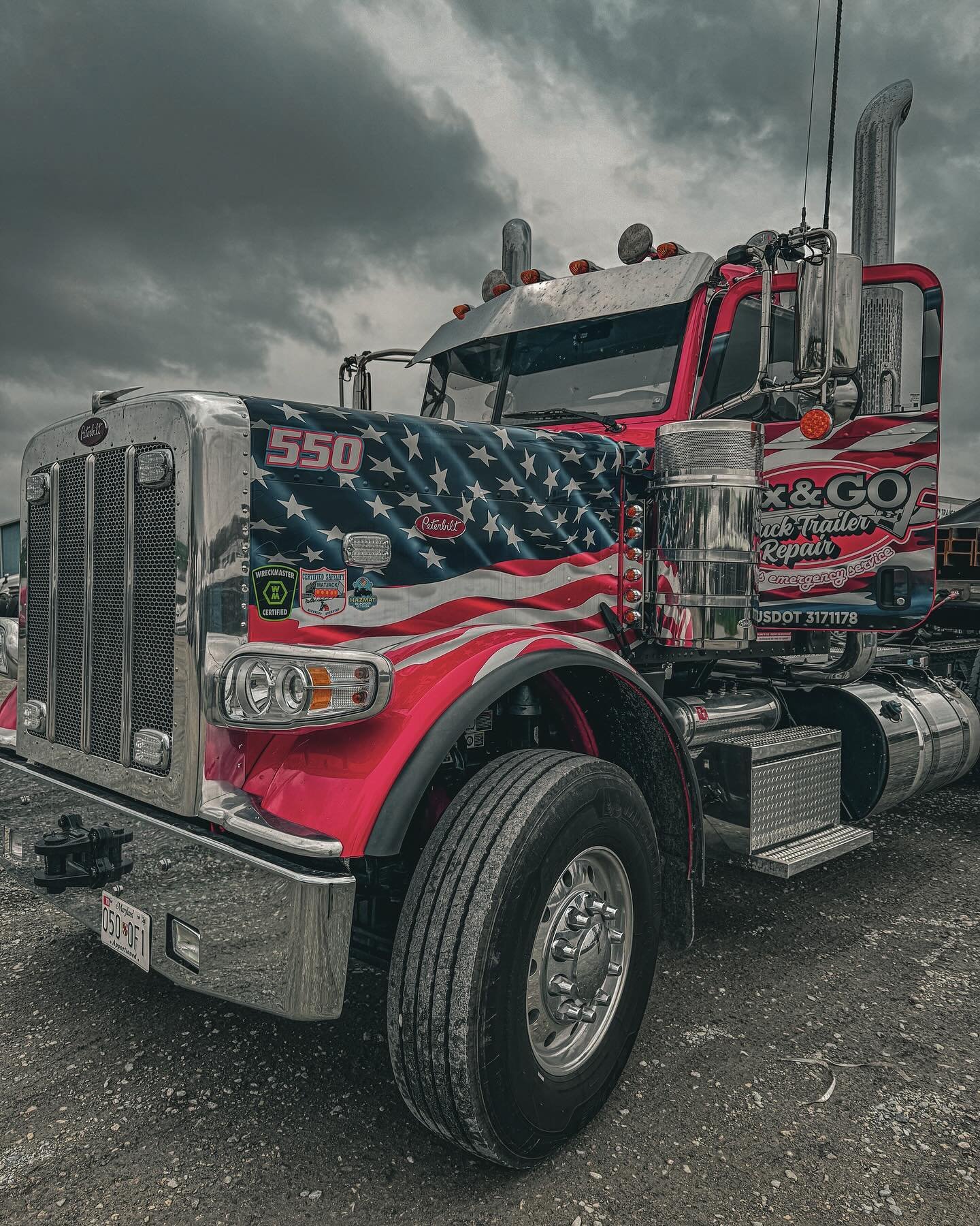 We are proud to serve our truck drivers from 
MD/WV/PA 📍🛣️

24 Hours 7 Days a week! We are ready to get you back on the road fast. Call 240.329.2500 📞🇺🇸🧰

#heavytowing #towingservice #roadsideassistance