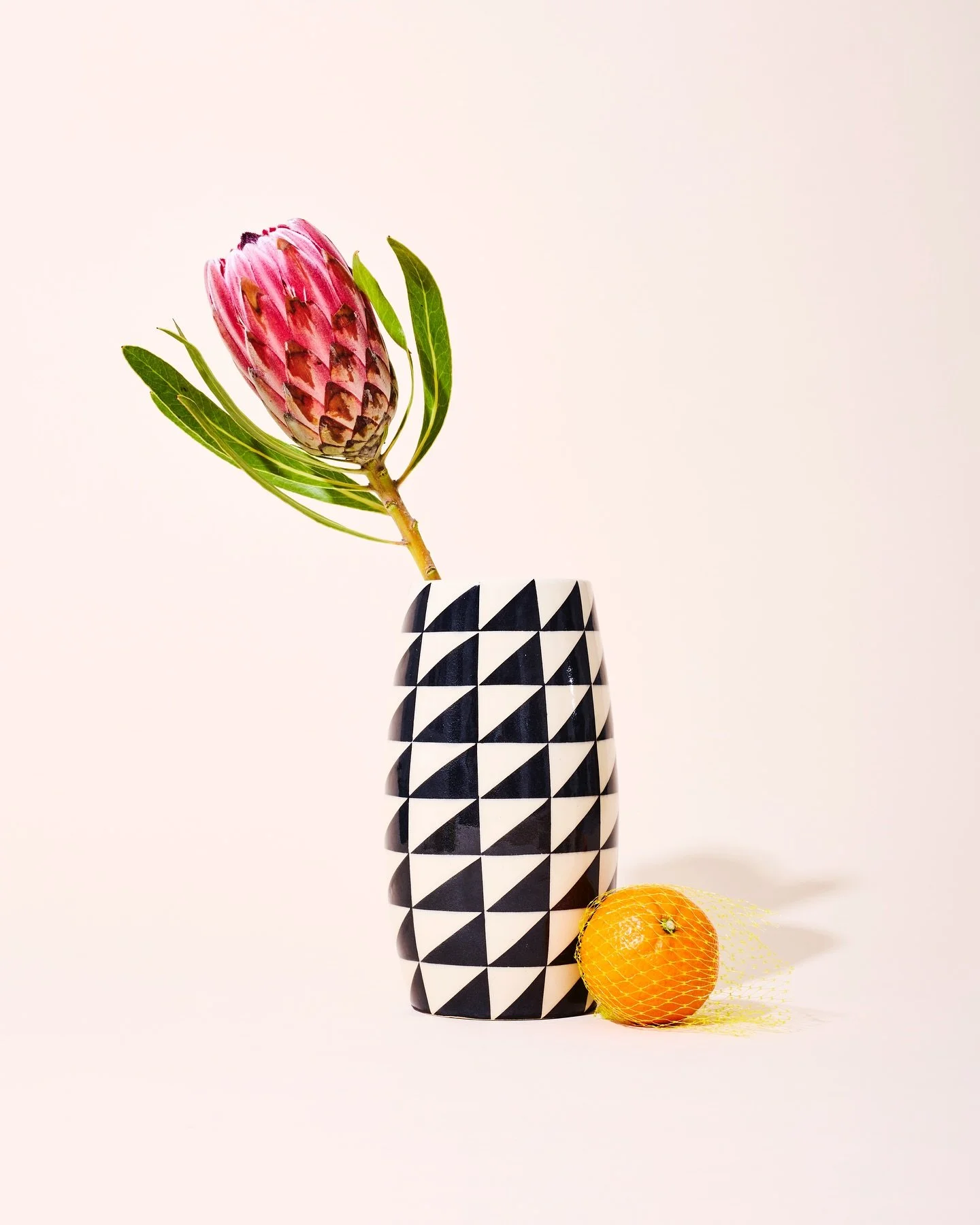 I&rsquo;m donating this piece for the @pottersforpalestine auction. All funds will benefit Many Lands Mutual Aid @husein_alzaq2 + @remainrooteddirectaid + @gazasoupkitchen 🍉🍉🍉

Tomorrow is the last day to submit work. Don&rsquo;t delay and please 