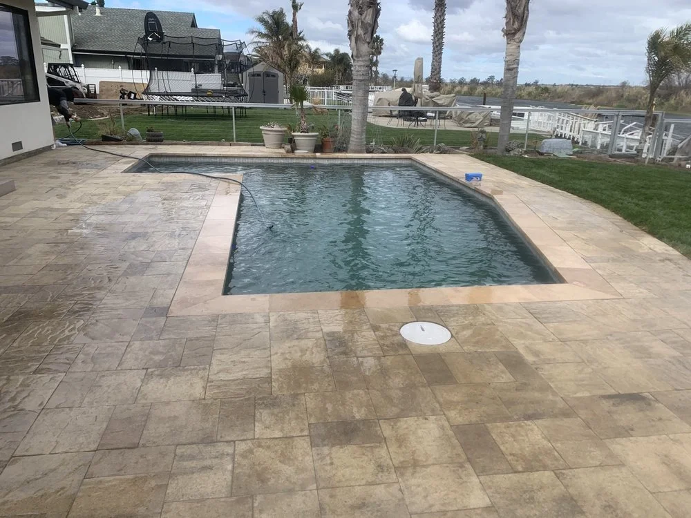 New Custom Pool Lounge