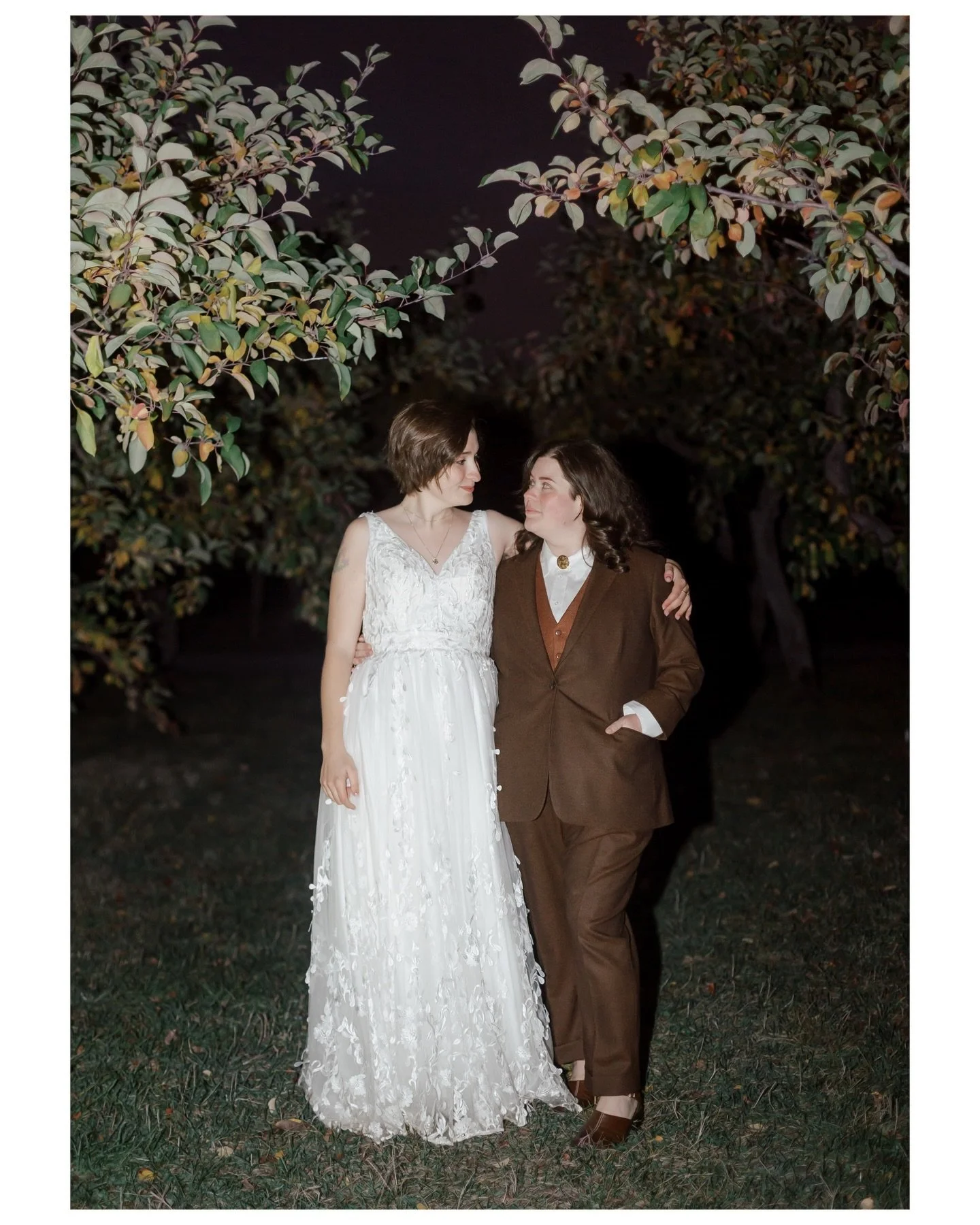 A moment for Vic and Lily on their wedding day, in a romantic Quebec orchard, at dark. They radiated joy and grace truly while they stood in the cold for photos. They just wanted a few portraits, and I think we created some beautiful frames in the 15
