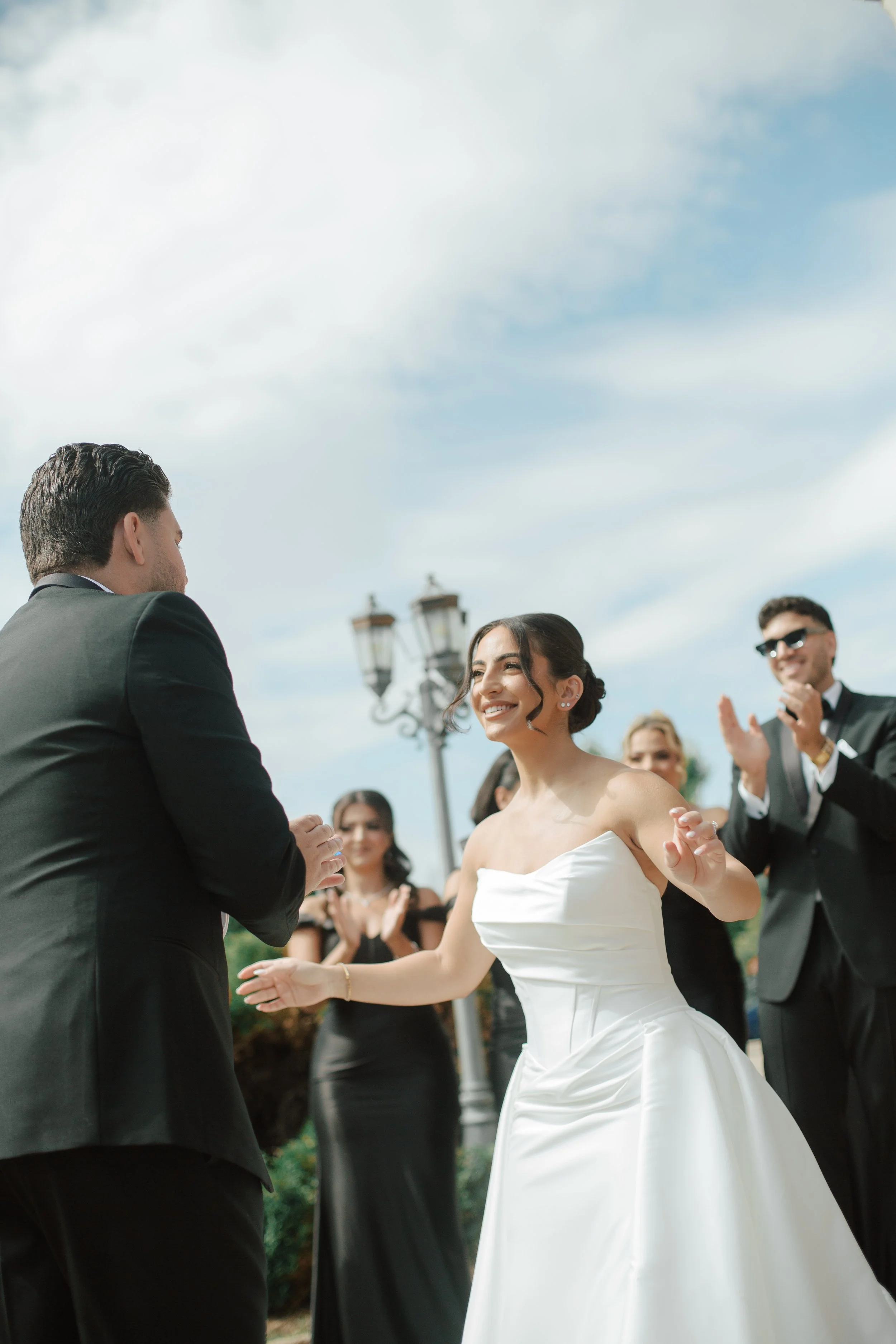 How Much Does a Wedding Photographer Cost in Montreal?