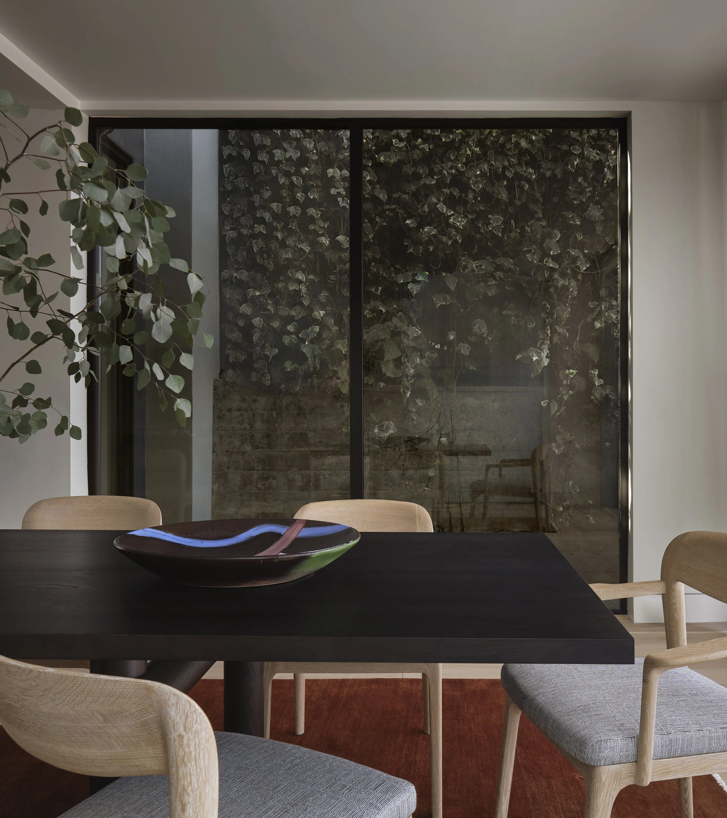 10 DP Dining Room Ivy Wall.jpg