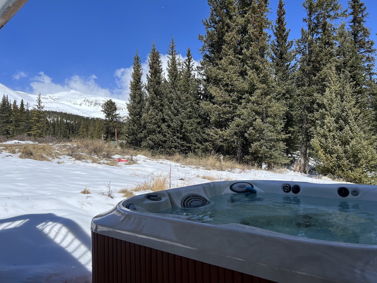 Clean hot tub in Fairplay, Colorado