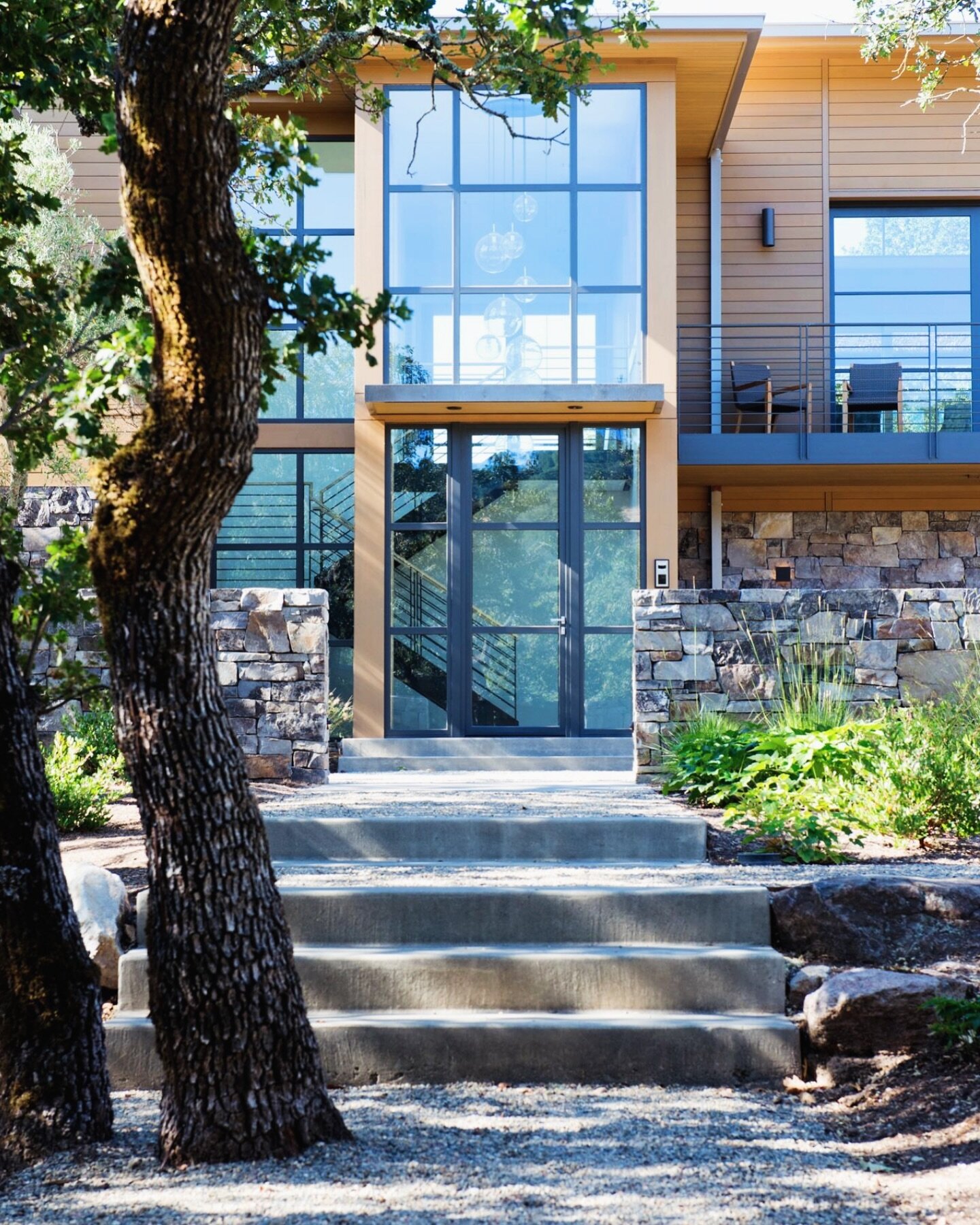 Beautiful modern hilltop home