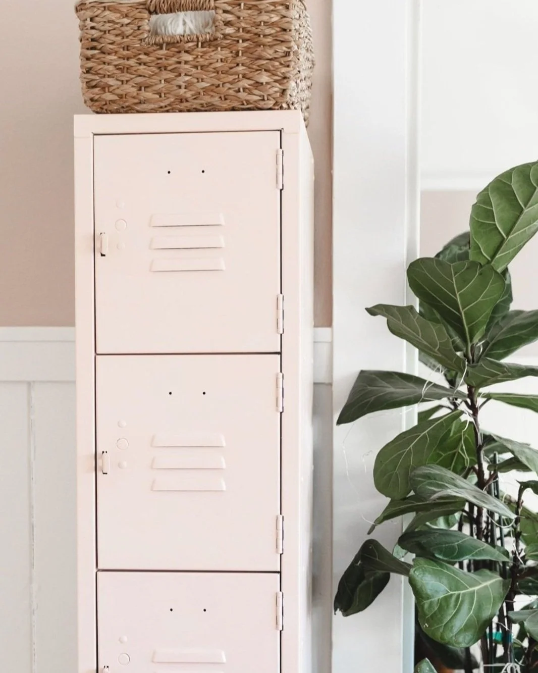 Locker Makeover with Enamel Paint