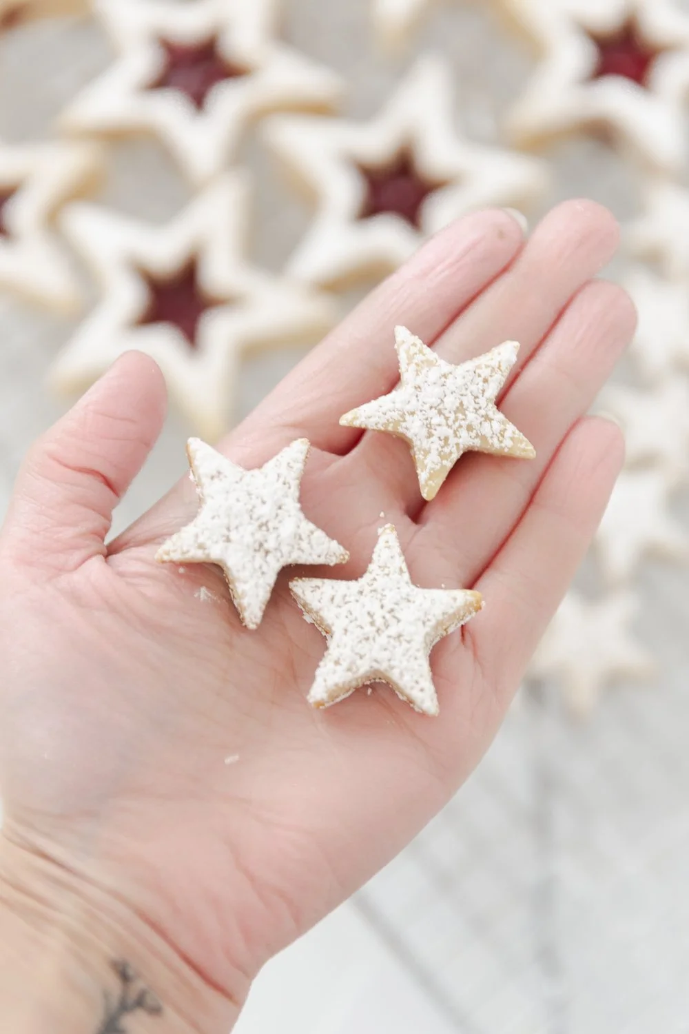 Easy Raspberry Stars Raspberry Star Cookies — The Mod Daisy