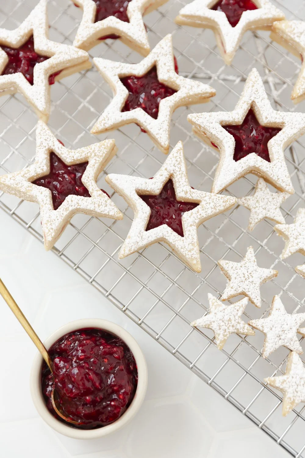 Easy Raspberry Stars Raspberry Star Cookies — The Mod Daisy