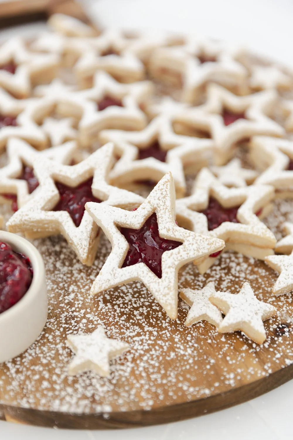 Easy Raspberry Stars Raspberry Star Cookies — The Mod Daisy