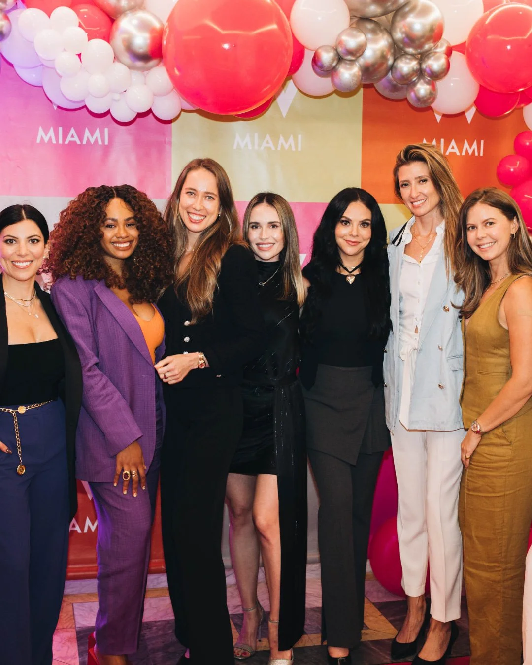 Nothing like watching our own girl take the stage and completely own it.

BB's Emily spoke at What She Said and the whole room felt it, gift bags and photo moments included. If you missed it, you already know what to do.

Comment MEMBERSHIP and we'll