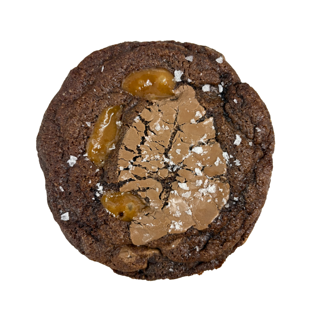 Glazed cinnamon pastry with chopped nuts