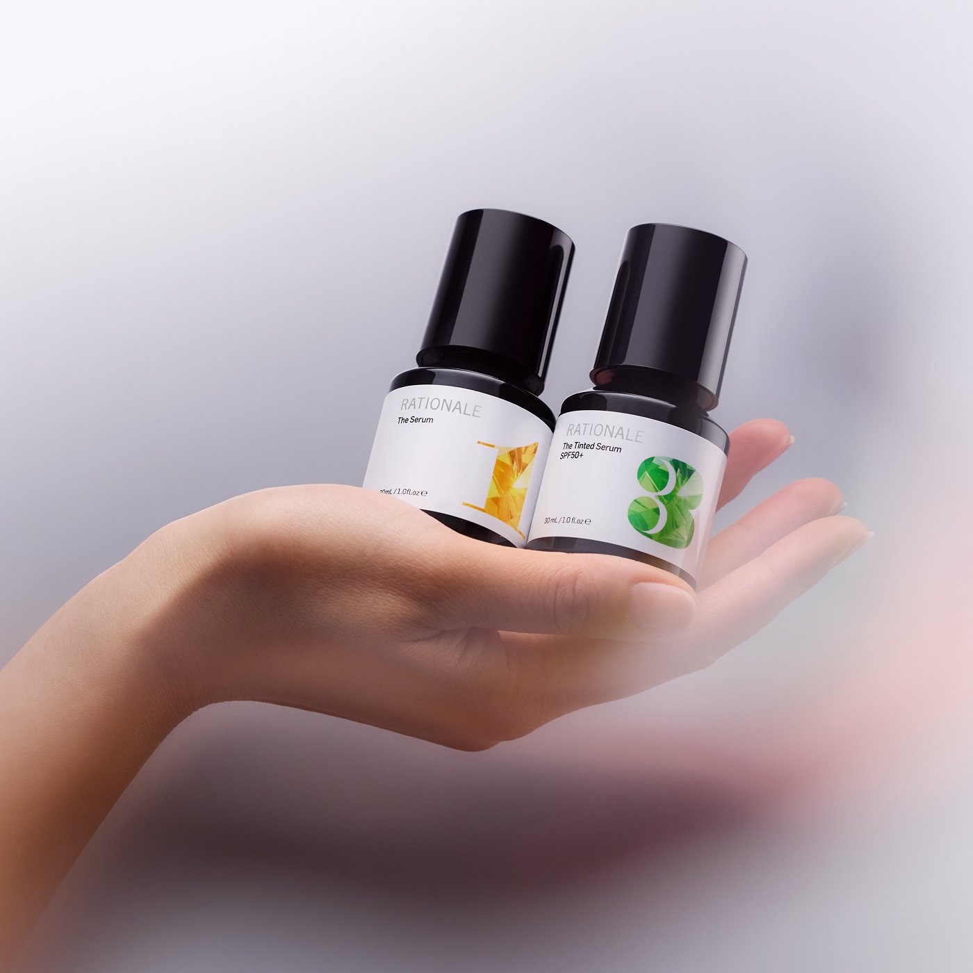 2_RATIONALE PROTECT DAILY DUO_HANDS.jpg