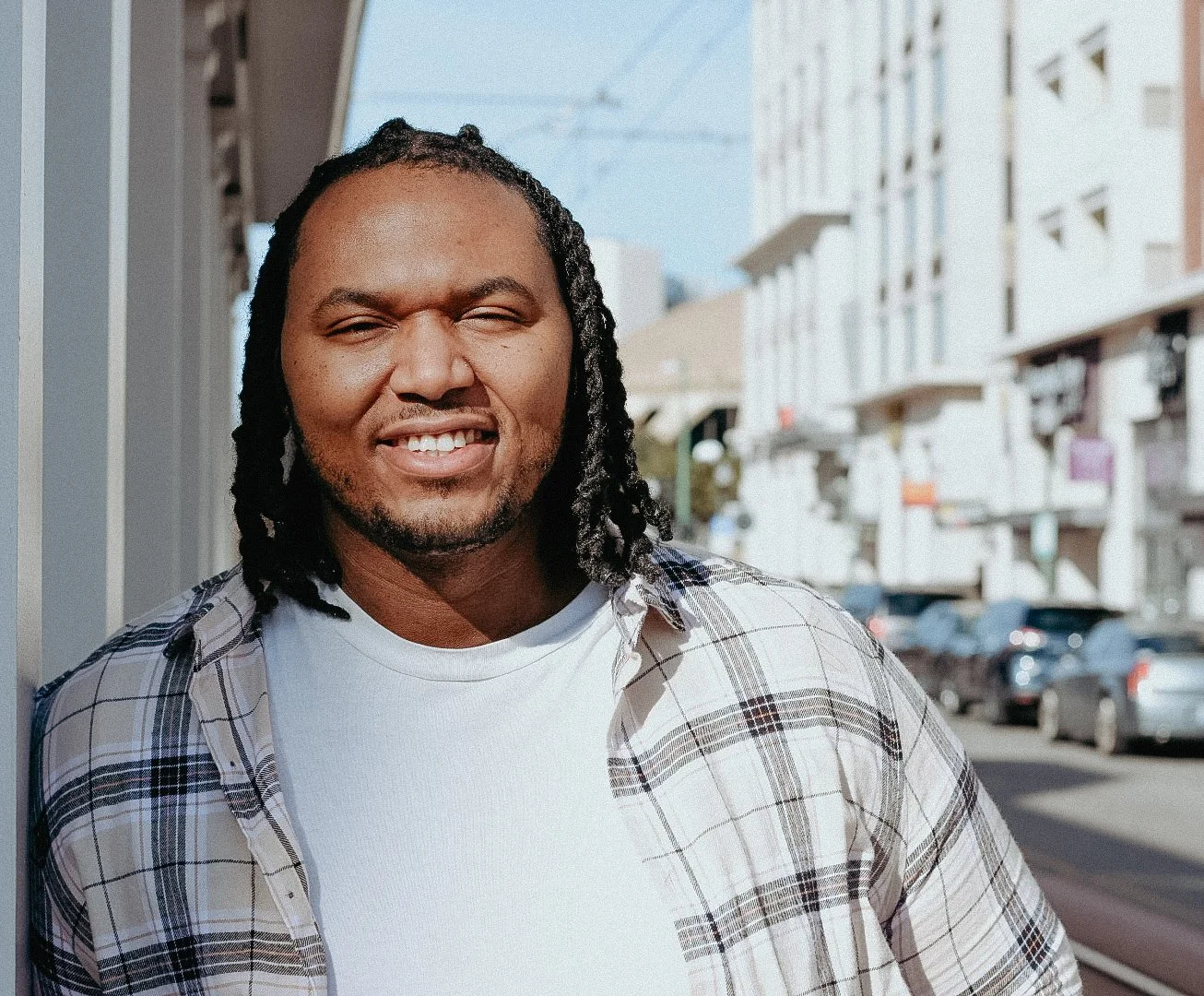 Headshot of Jeron Morrow of Worldviews Coffee