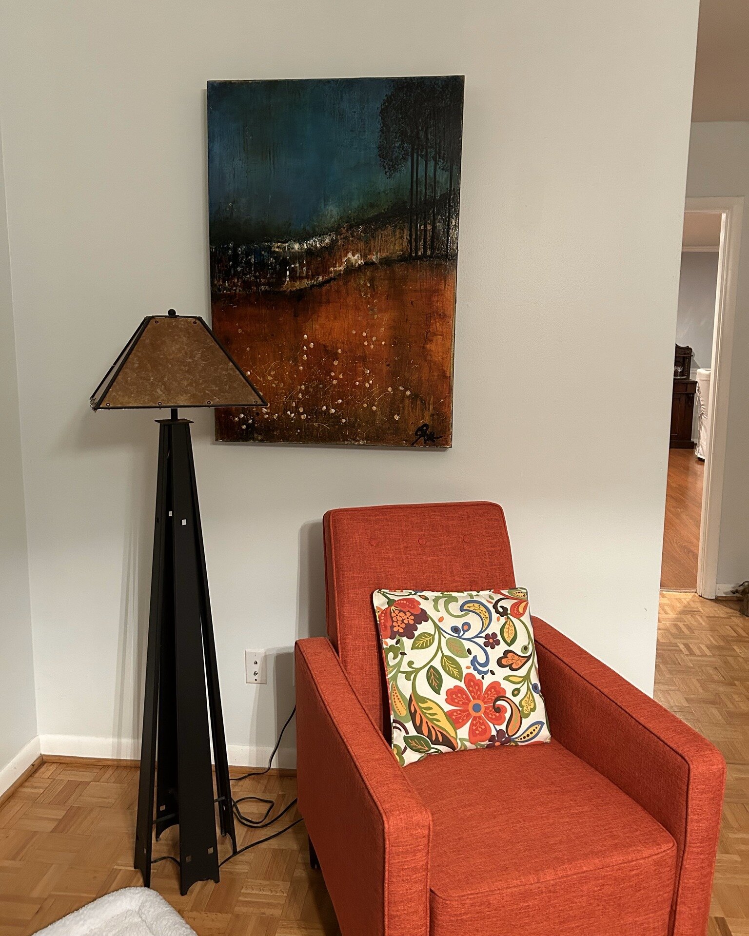 Part II: Some of Renee's favorite pieces look fabulous in this beautiful home in Pensacola!

If you have photos of Renee's pieces hanging in your home, please post or tag Renee in your photos - we'd love to see them!

.
.
.
.

#reneebroxsonfineart #a