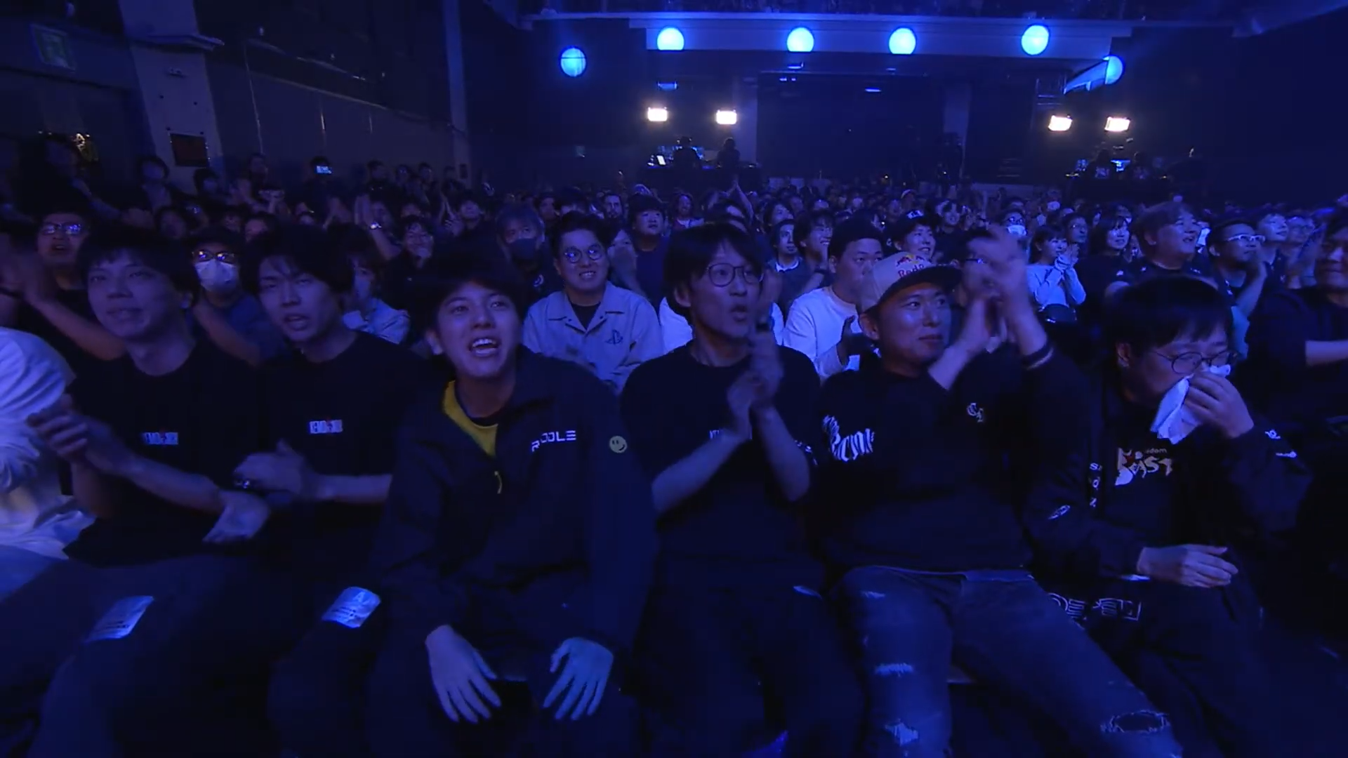 Crowd.png