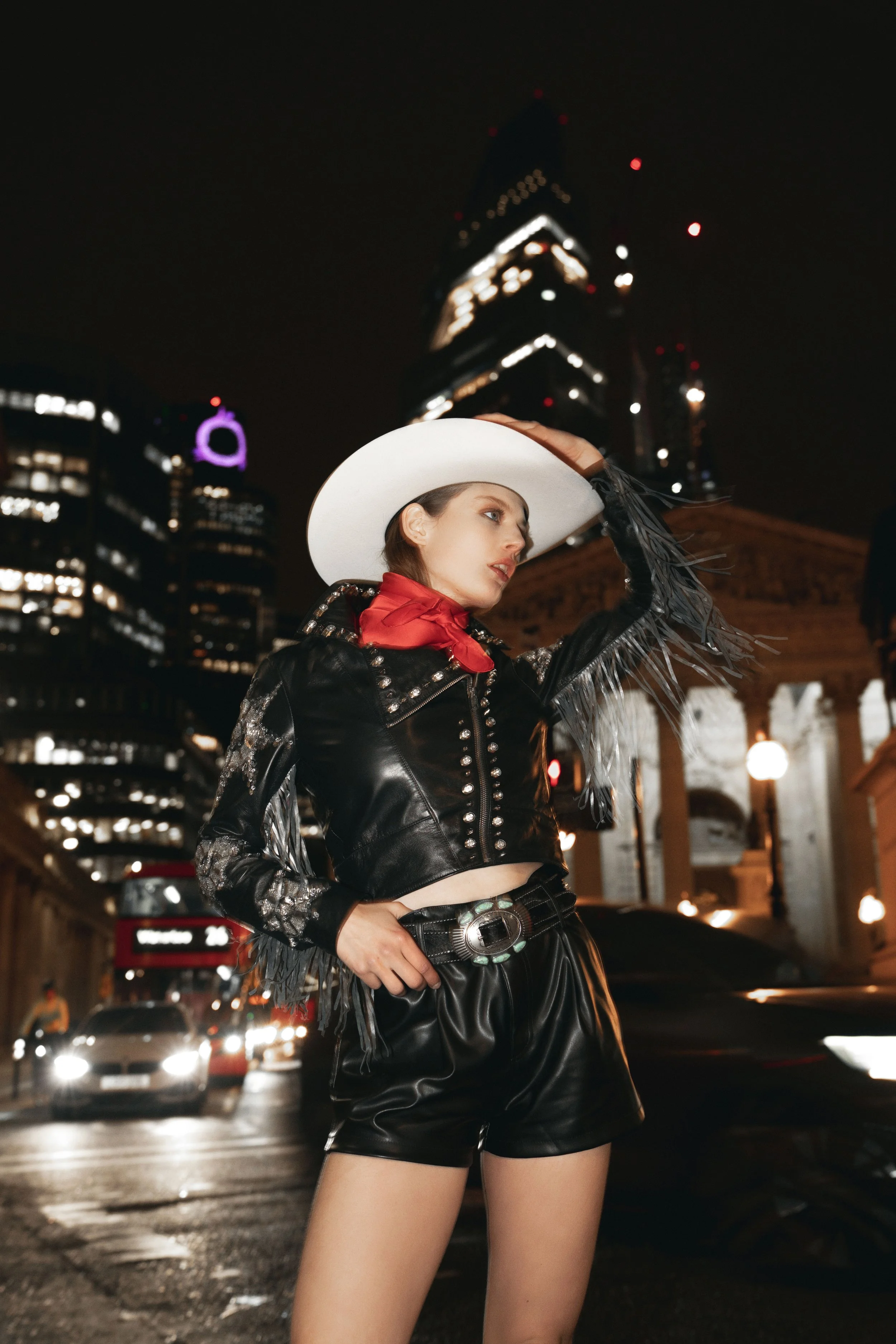 20220310_WW_LondonNight1080.jpg