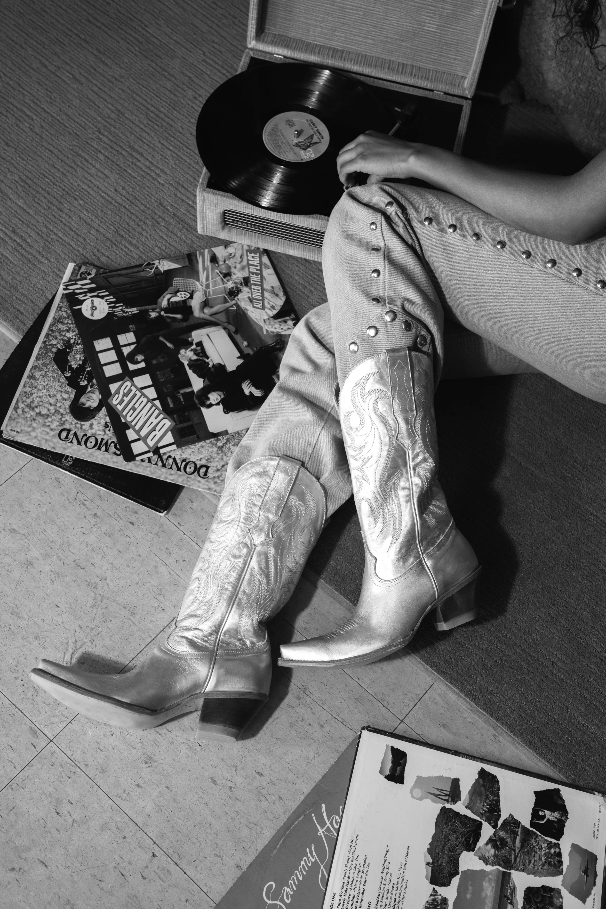 20230216_WW-OnTheRun-2323_BW.jpg