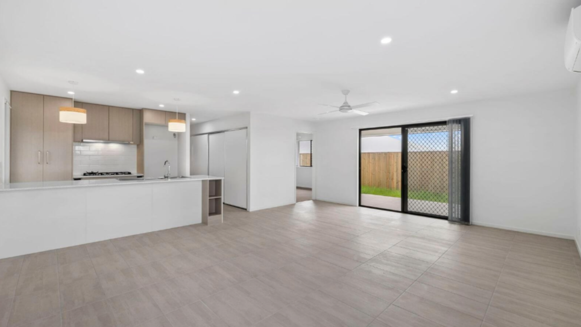 QLD Edm banners (34).png