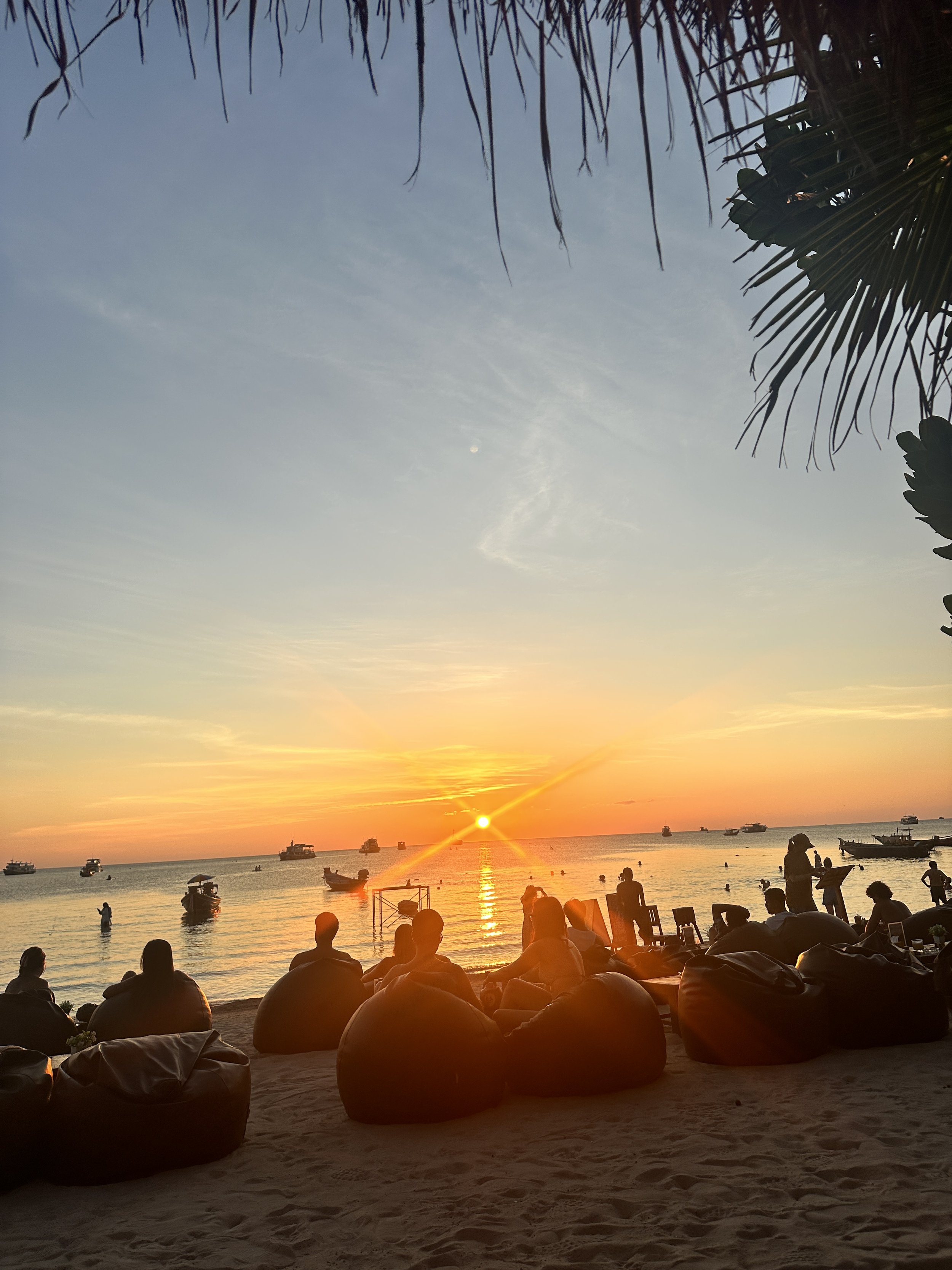 Koh Tao on a Budget: 15 Money-Saving Tips from Locals (2026)