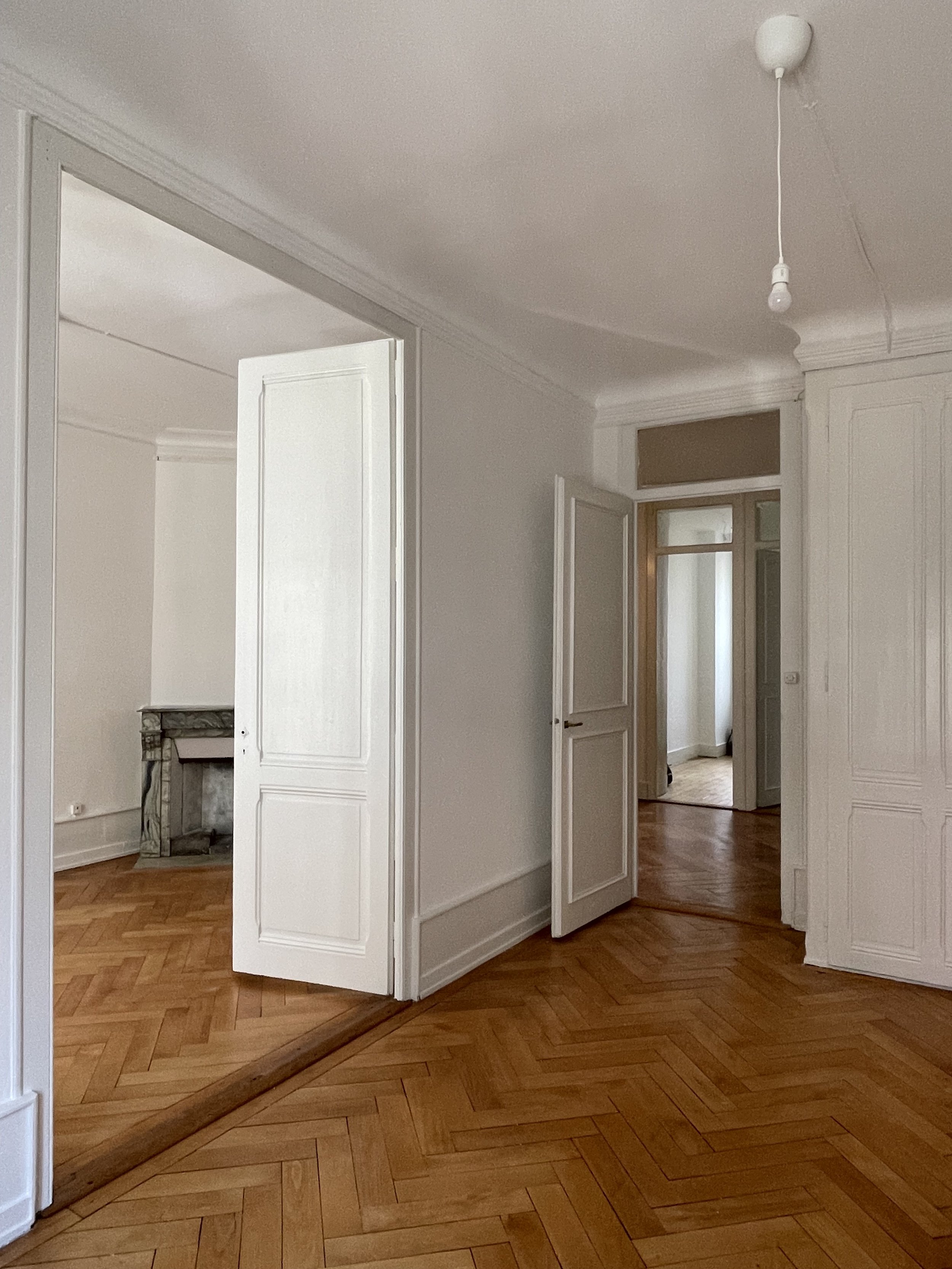 RÉNOVATION COMPLÈTE D’UN APPARTEMENT DE 5,5 PIÈCES