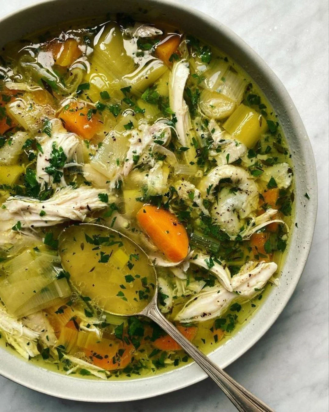 It&rsquo;s coming into chicken soup season&hellip;. It&rsquo;s a classic for a reason! Chicken soup isn&rsquo;t just a comfort food when you&rsquo;re sick, it&rsquo;s actually full of vitamins and minerals that we need to help us feel better.

Here i