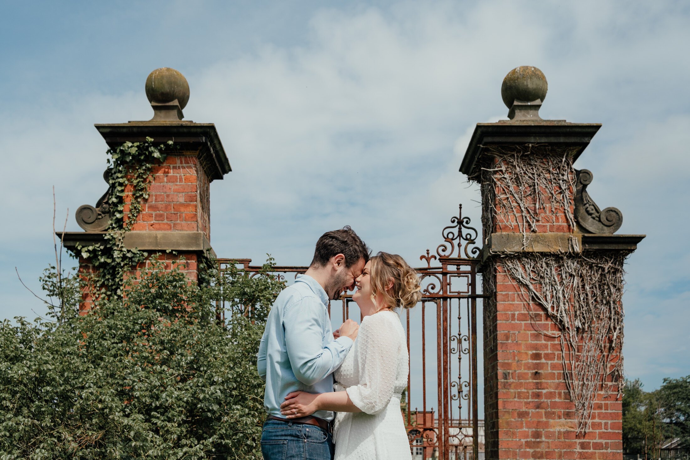 NORTH-YORKSHIRE-ENGAGEMENT-PHOTOGRAPHY-46.jpg