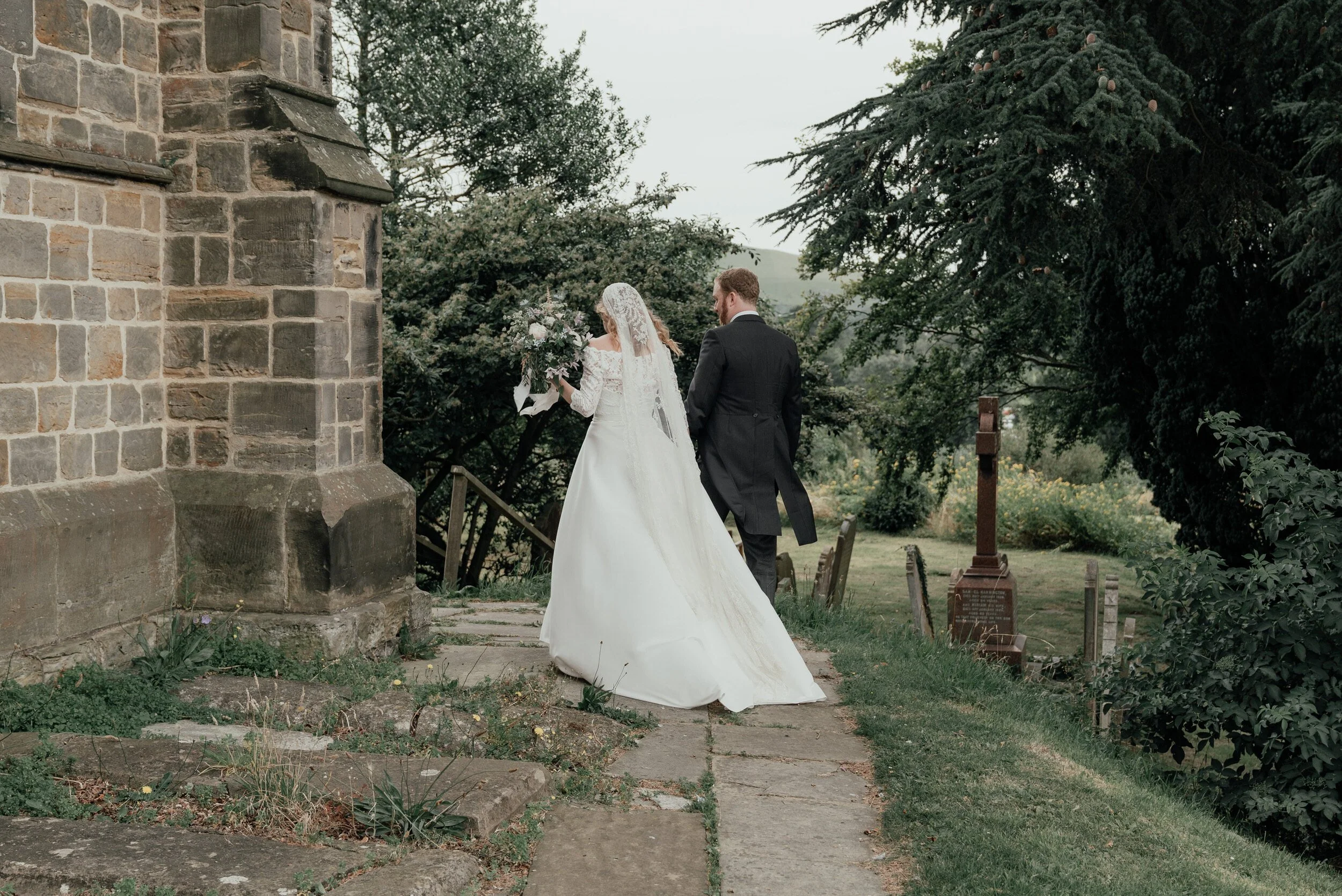 DIY SUMMER GARDEN WEDDING-55.jpg