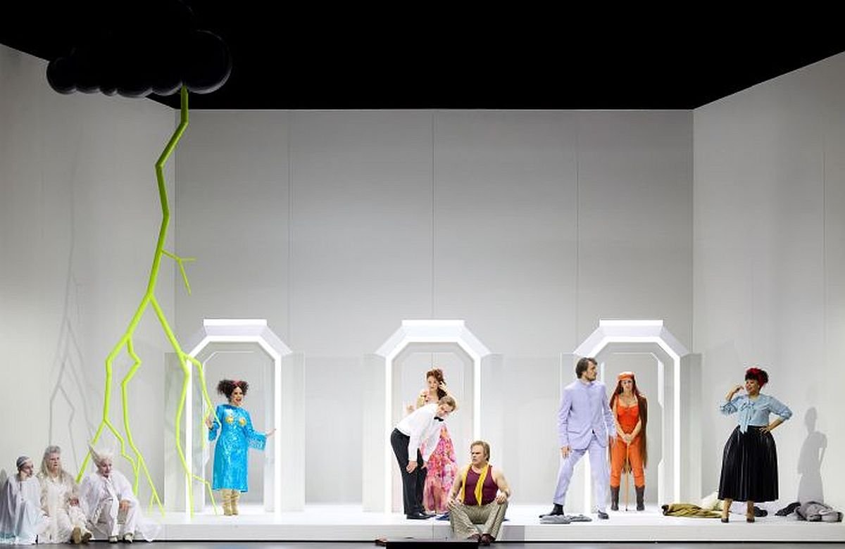 Zurich: "Die Fledermaus", Johann Strauss