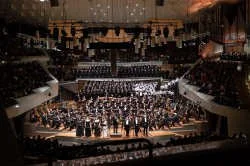 Gustav Mahler: Symphony No. 8 Grand musical world theatre