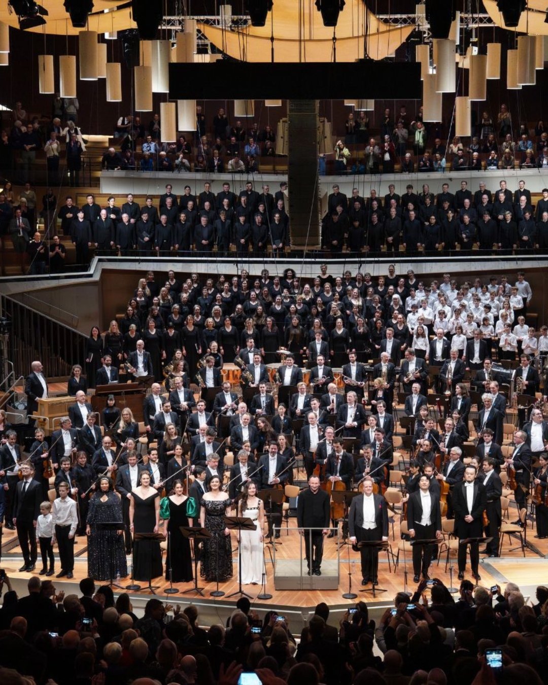 Straight after leaving Zurich I was back in another rehearsal room. Same rules apply: show up with humility, be prepared as possible, and be willing to learn. And man&hellip;what a freaking experience. 💗

I was exhausted after a marathon run and a r