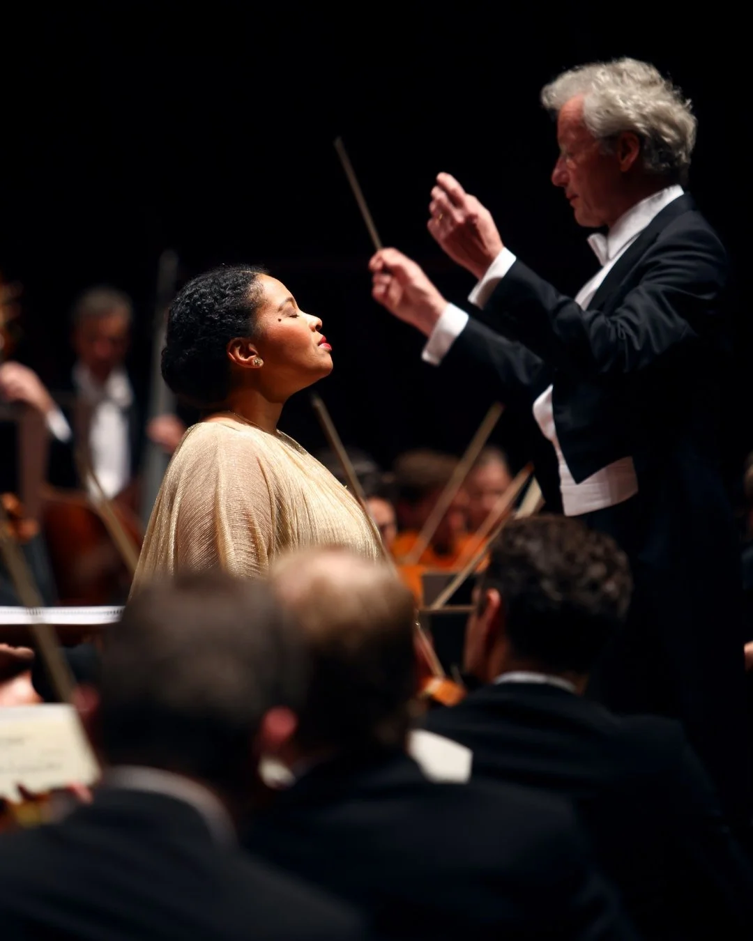 Luxembourg!! It was a joy to perform in your lovely city. ✨

📷 Sebastien Grebille
-
@philharmonie_lux @cleveorch #tour
